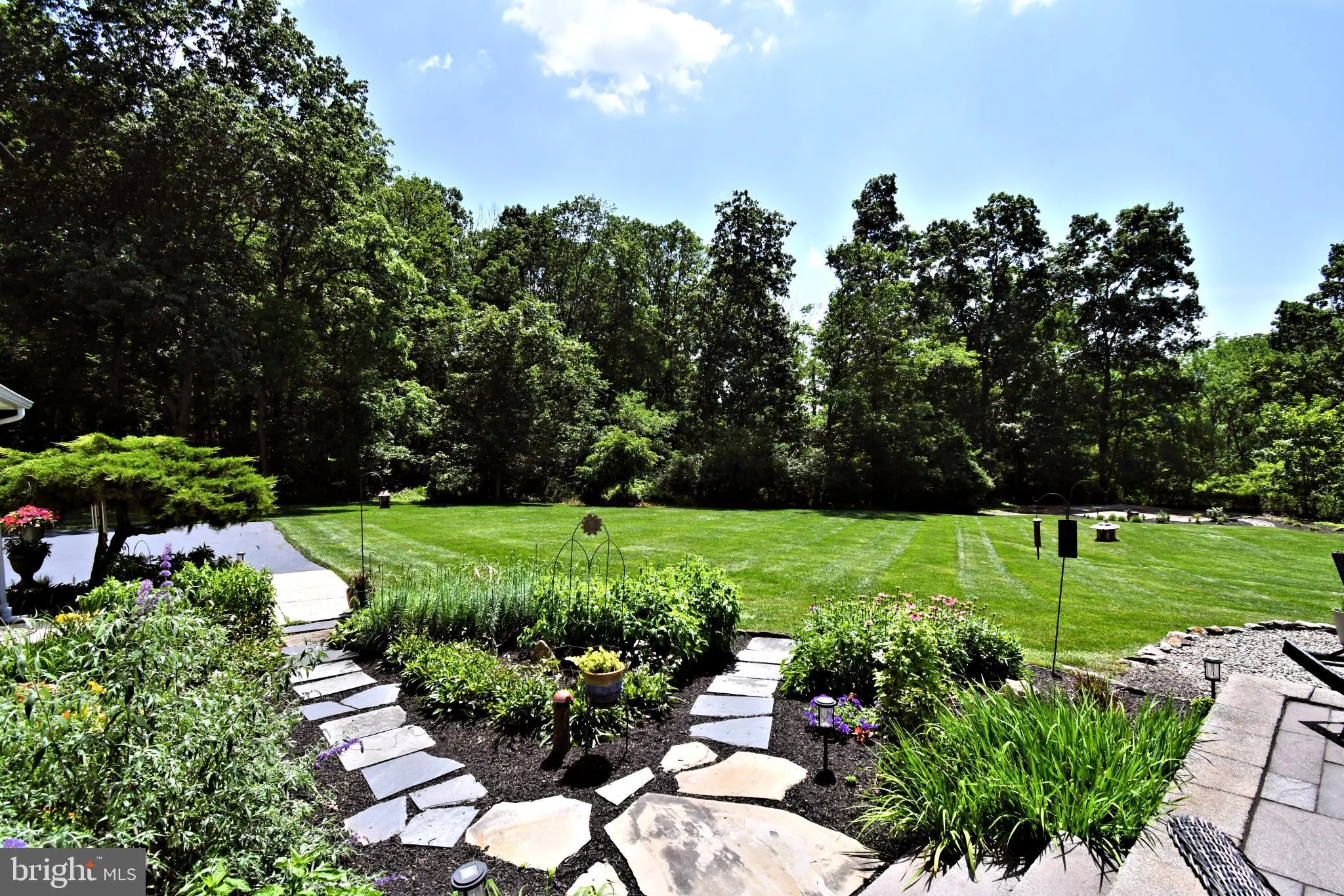 Harleysville, Pennsylvania 19438, United States, 4 Bedrooms Bedrooms, ,3 BathroomsBathrooms,Residential,Coming Soon,204358