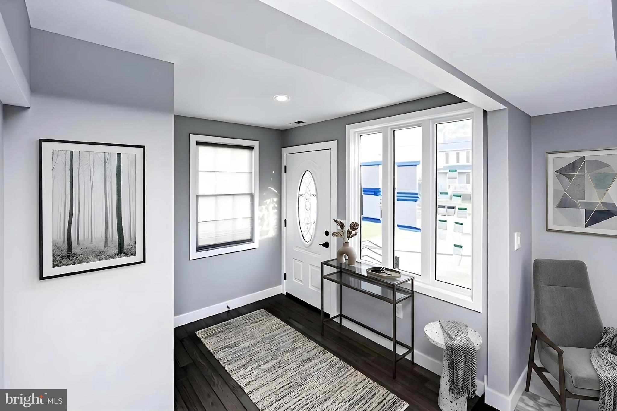 WOODLAND BEACH - Residential