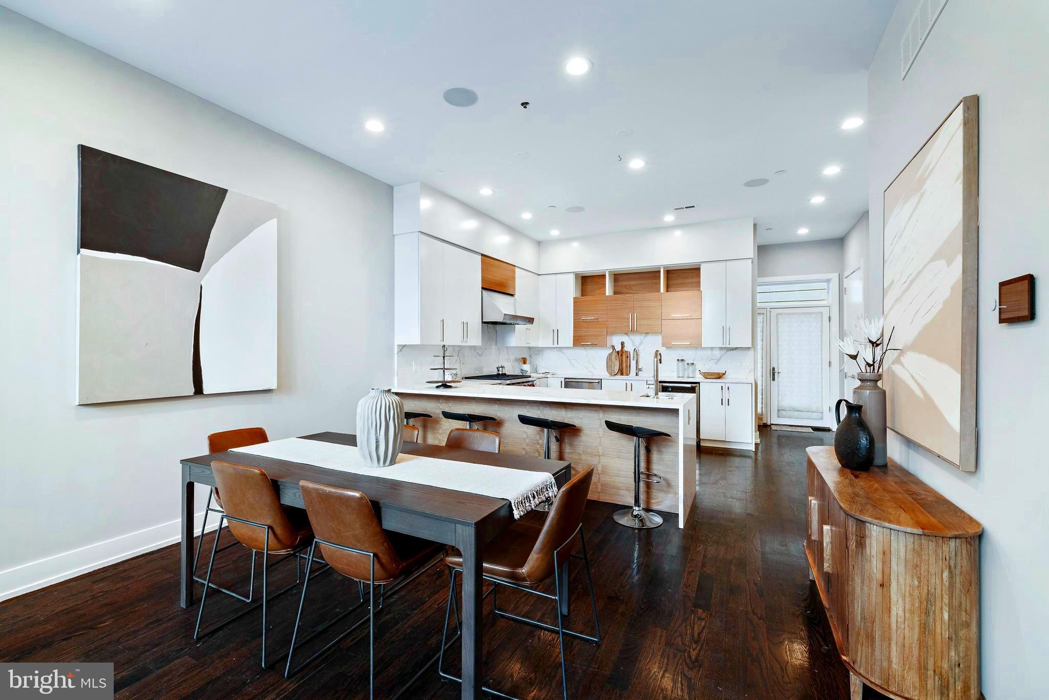 SOCIETY HILL - Residential