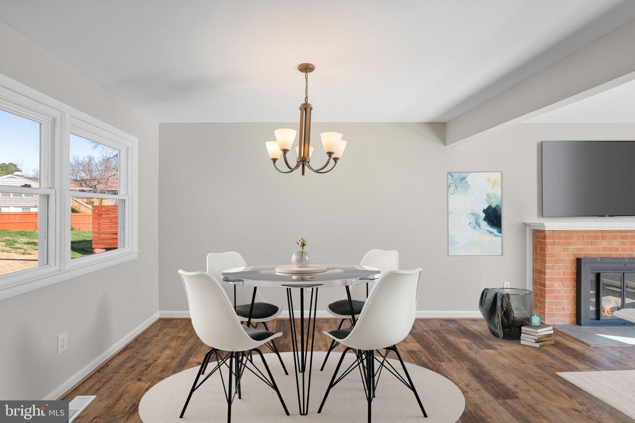 MONTICELLO WOODS - Residential