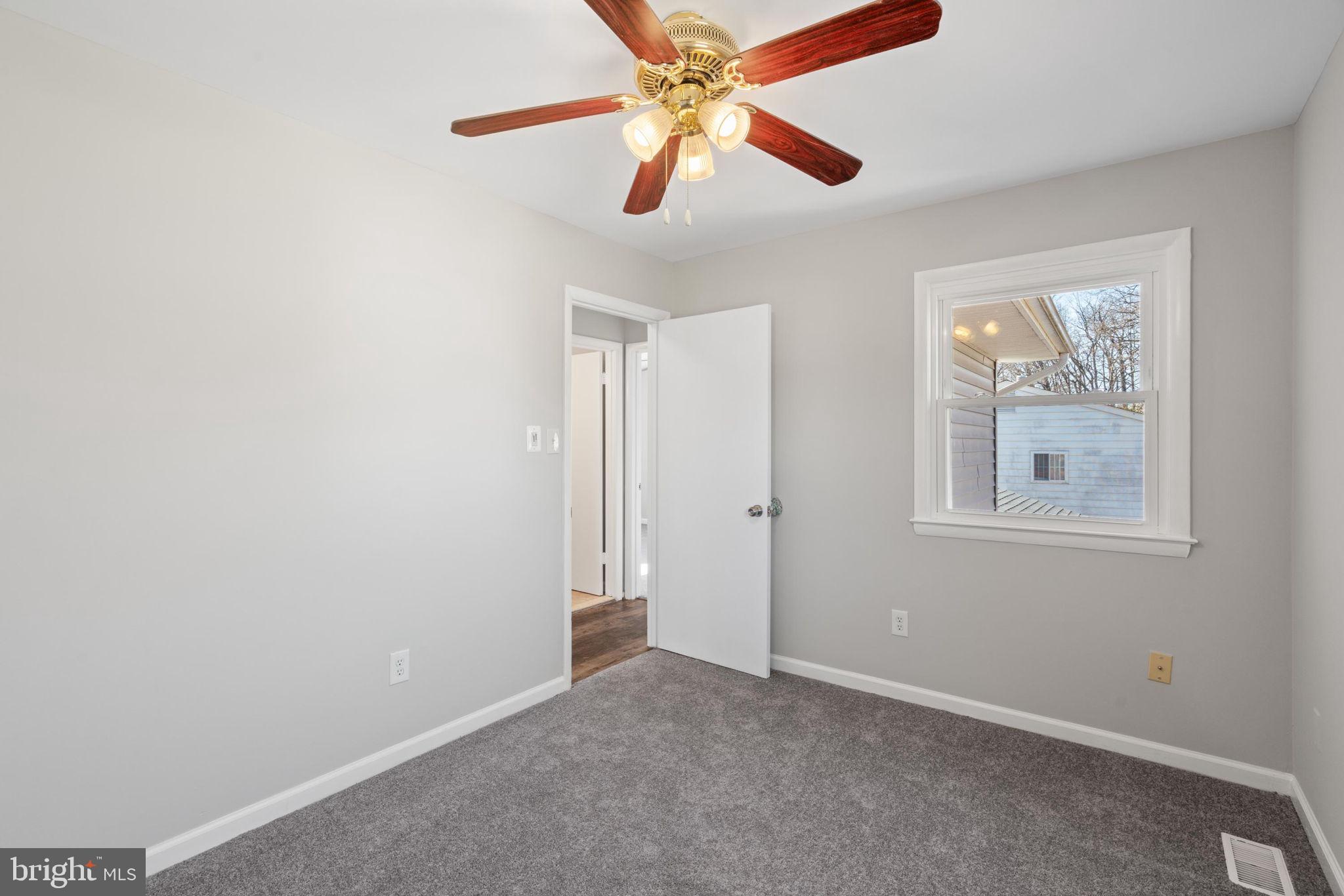 MONTICELLO WOODS - Residential