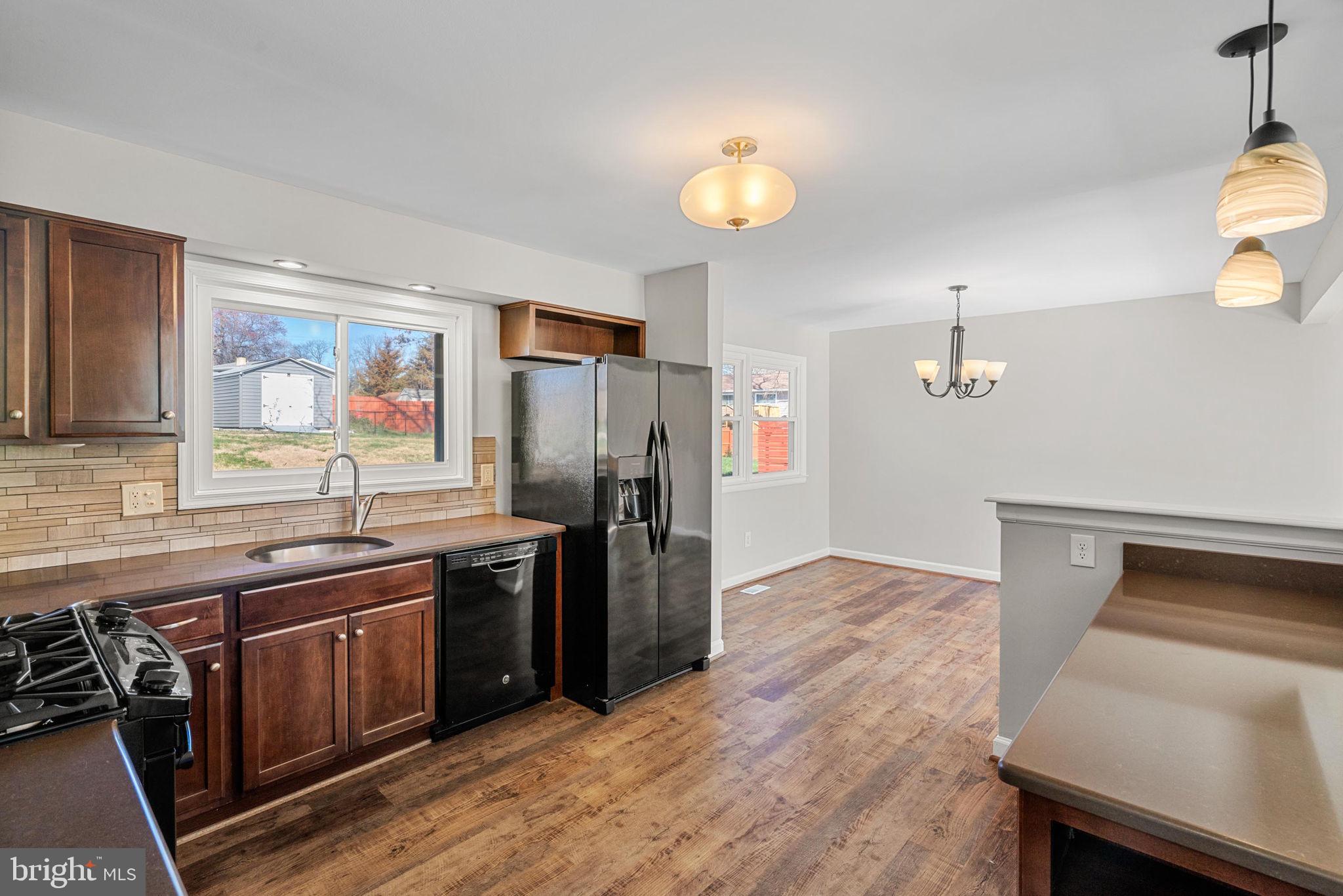 MONTICELLO WOODS - Residential