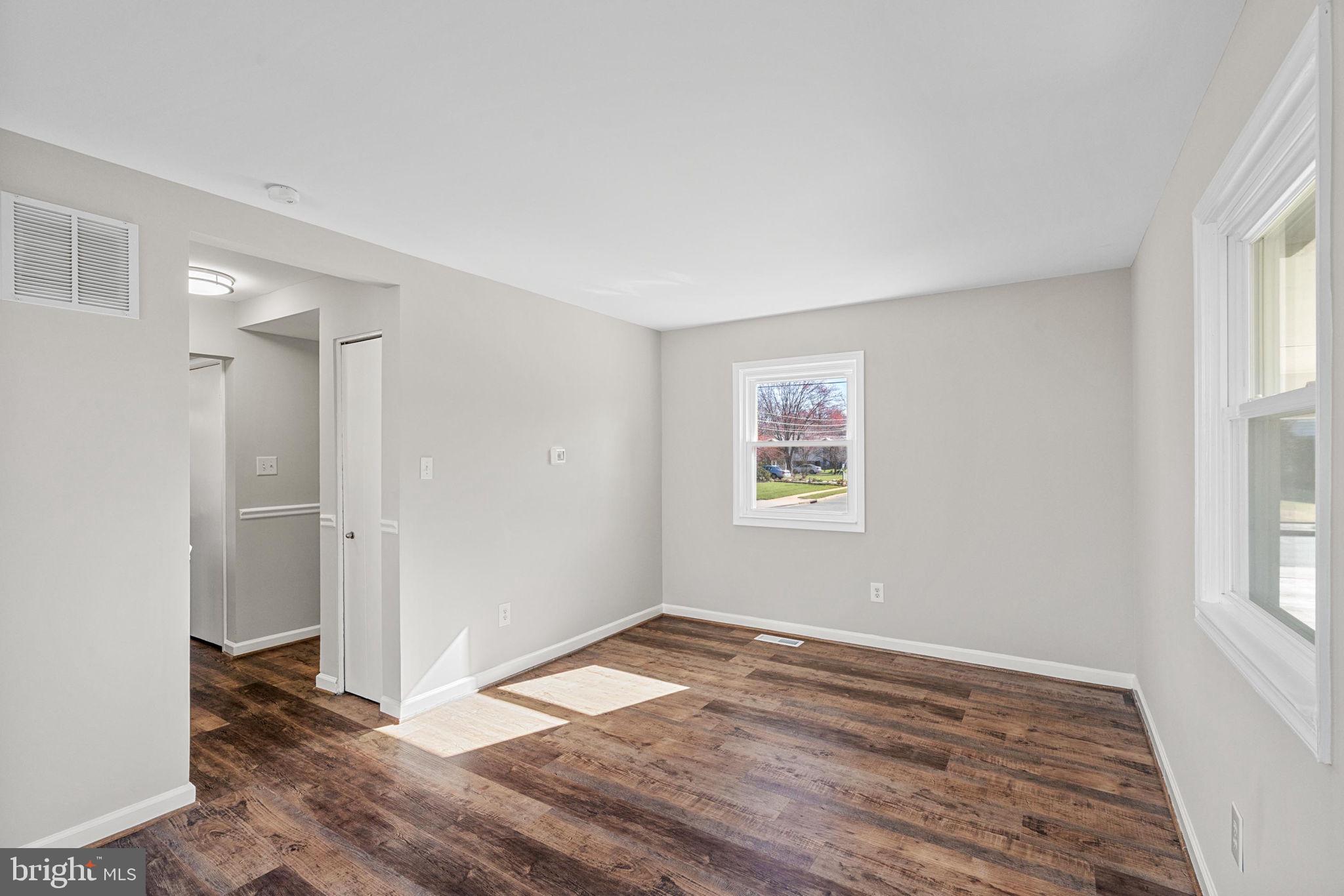 MONTICELLO WOODS - Residential