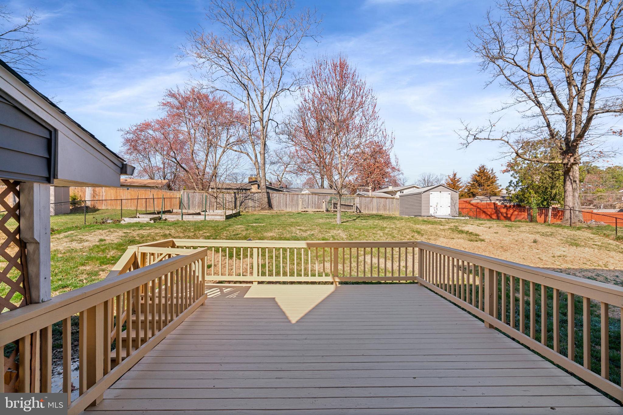 MONTICELLO WOODS - Residential