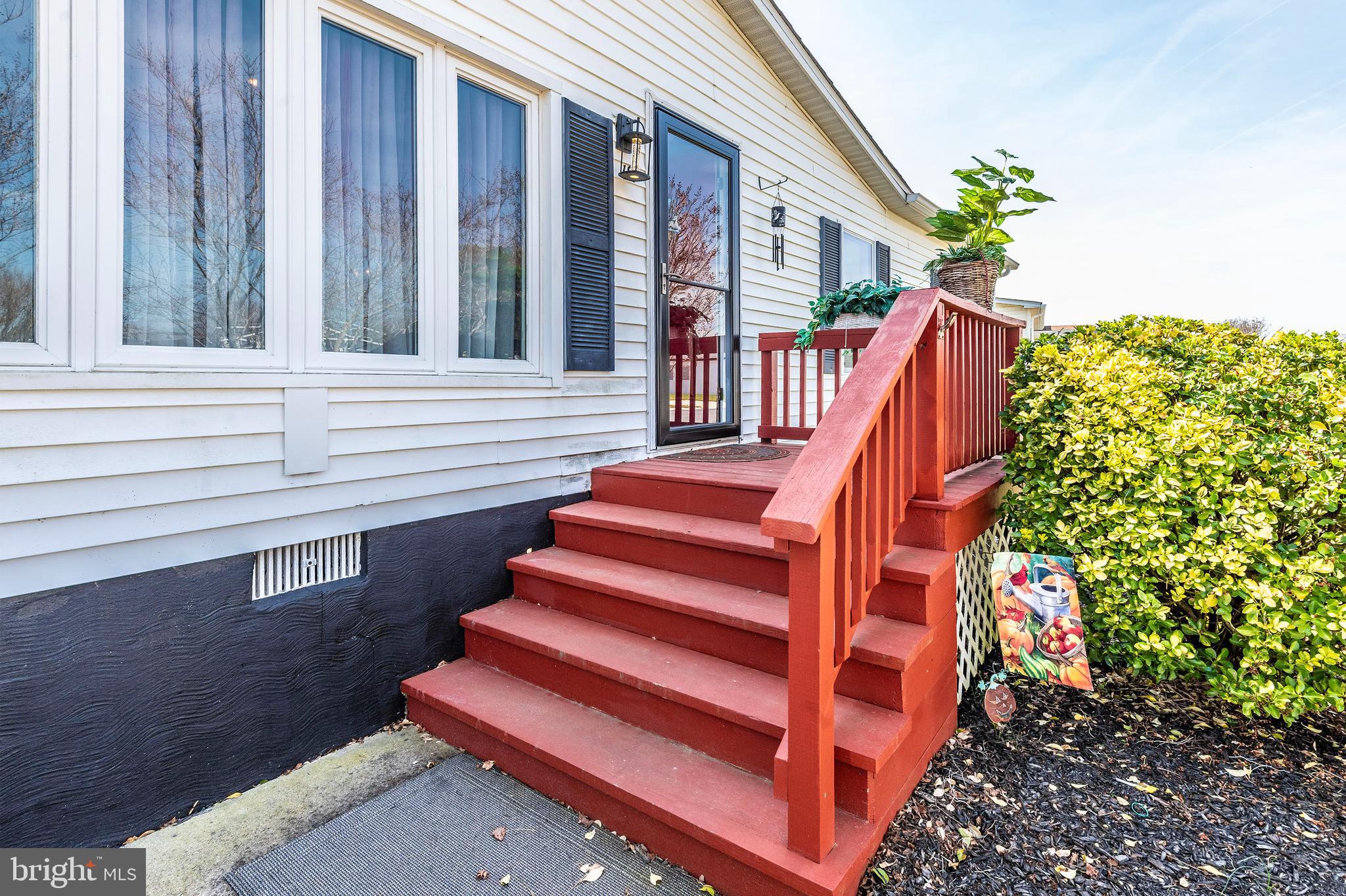 MYSTIC HARBOUR - Residential