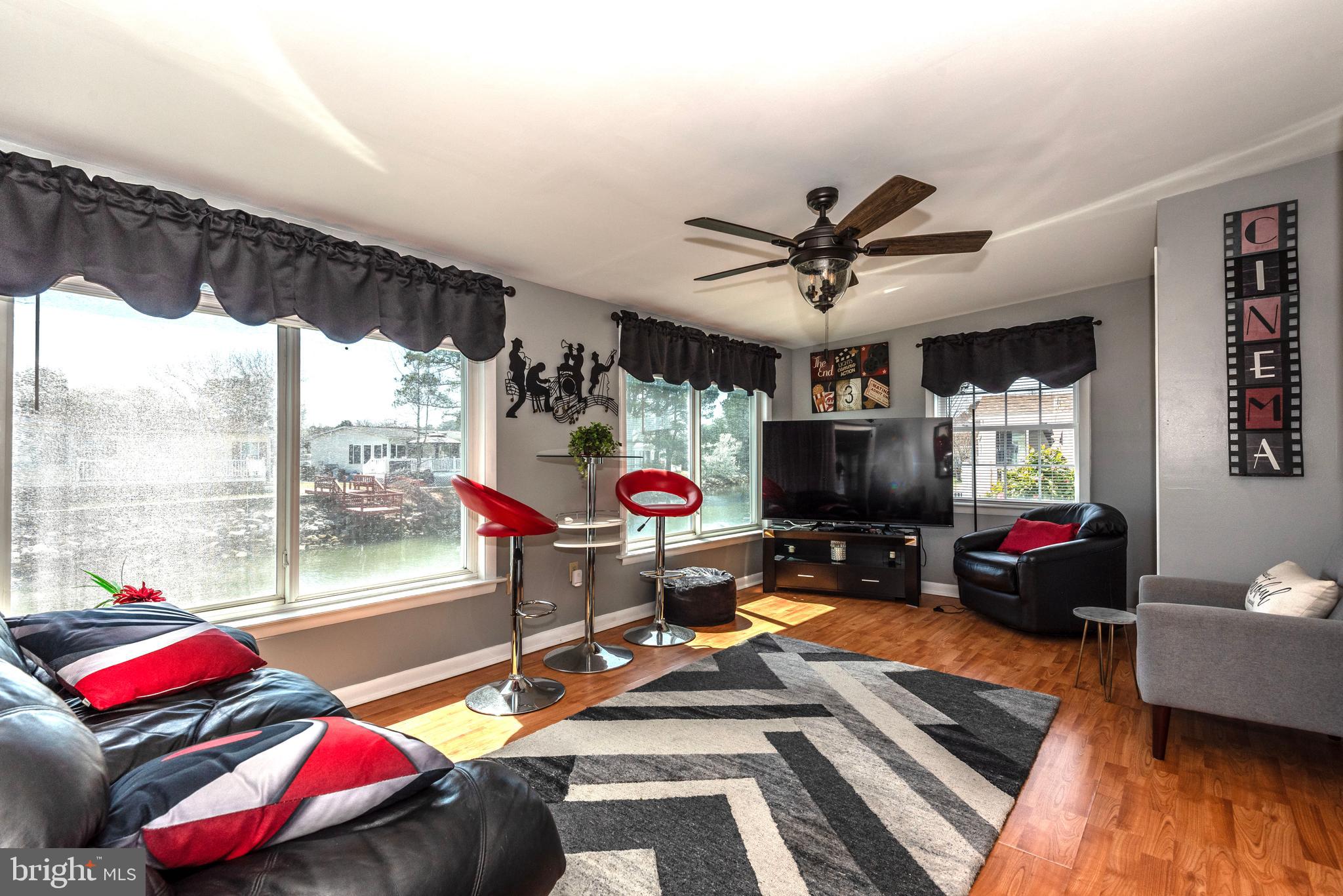 MYSTIC HARBOUR - Residential