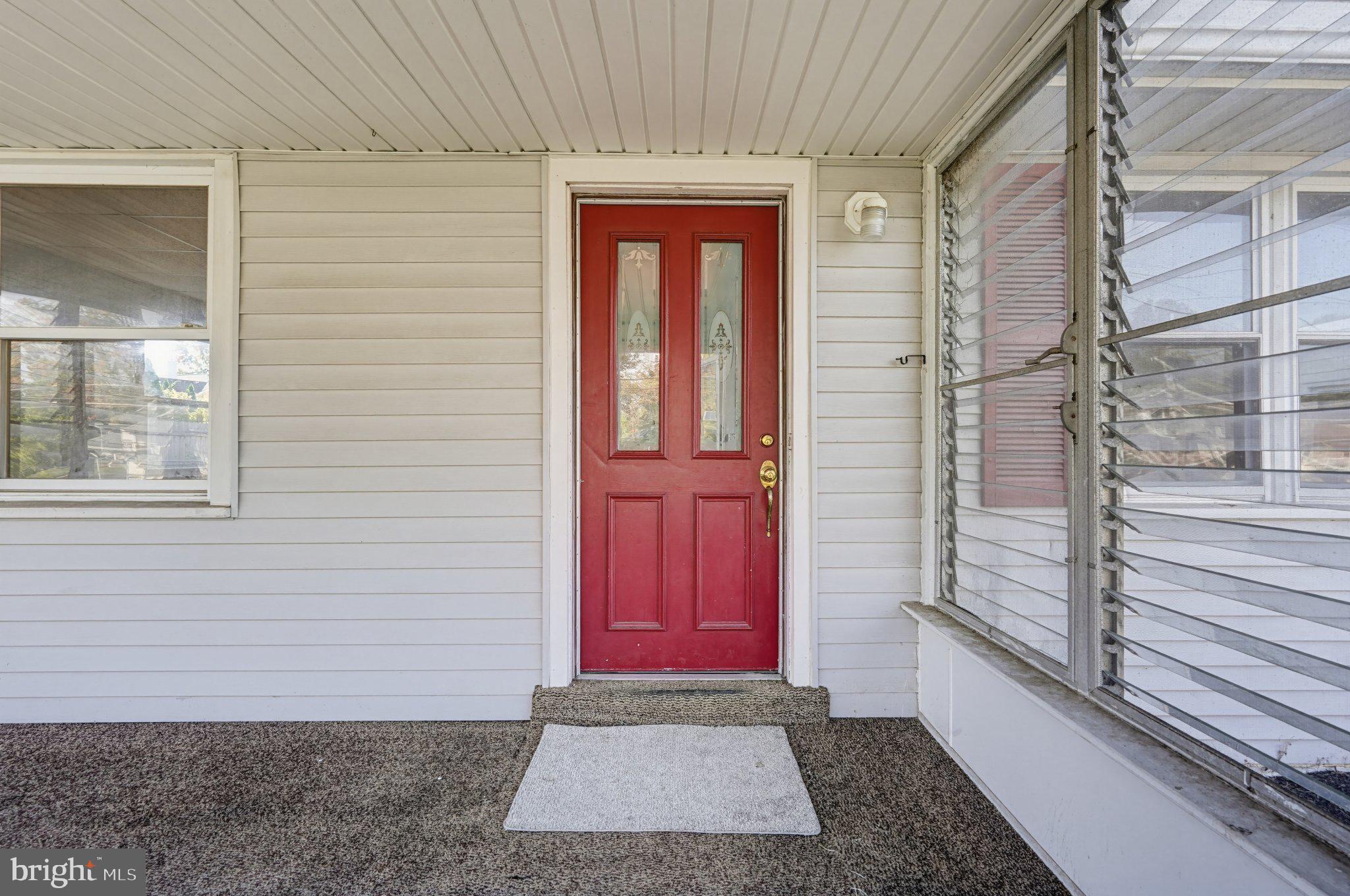 516 W MAIN STREET