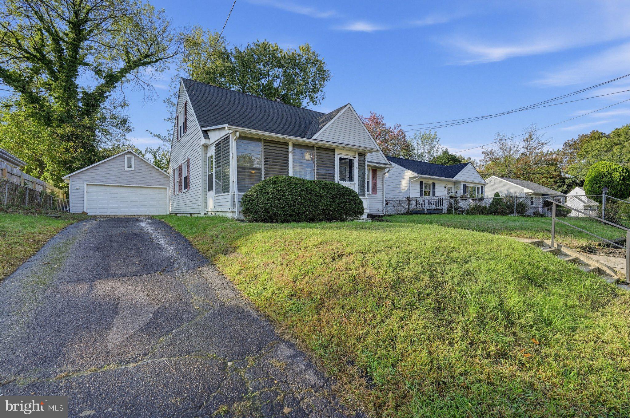516 W MAIN STREET