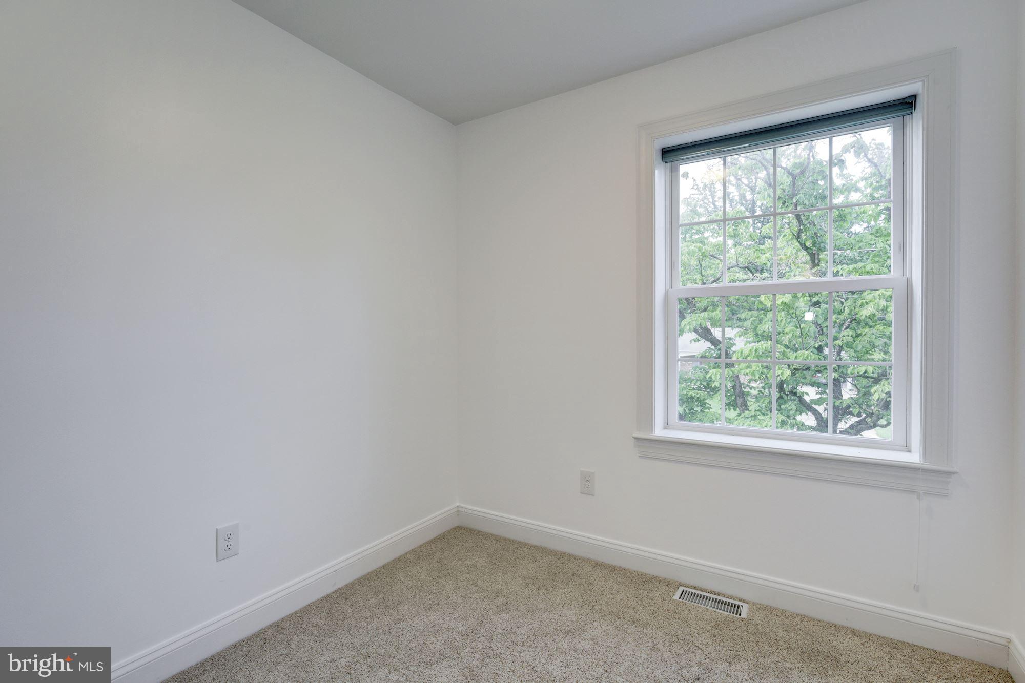 FOXHALL - Residential