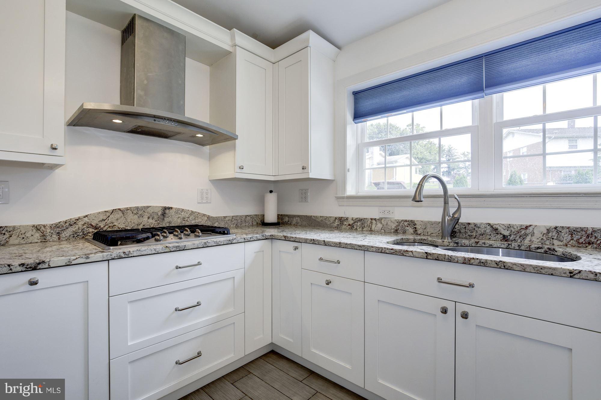 FOXHALL - Residential