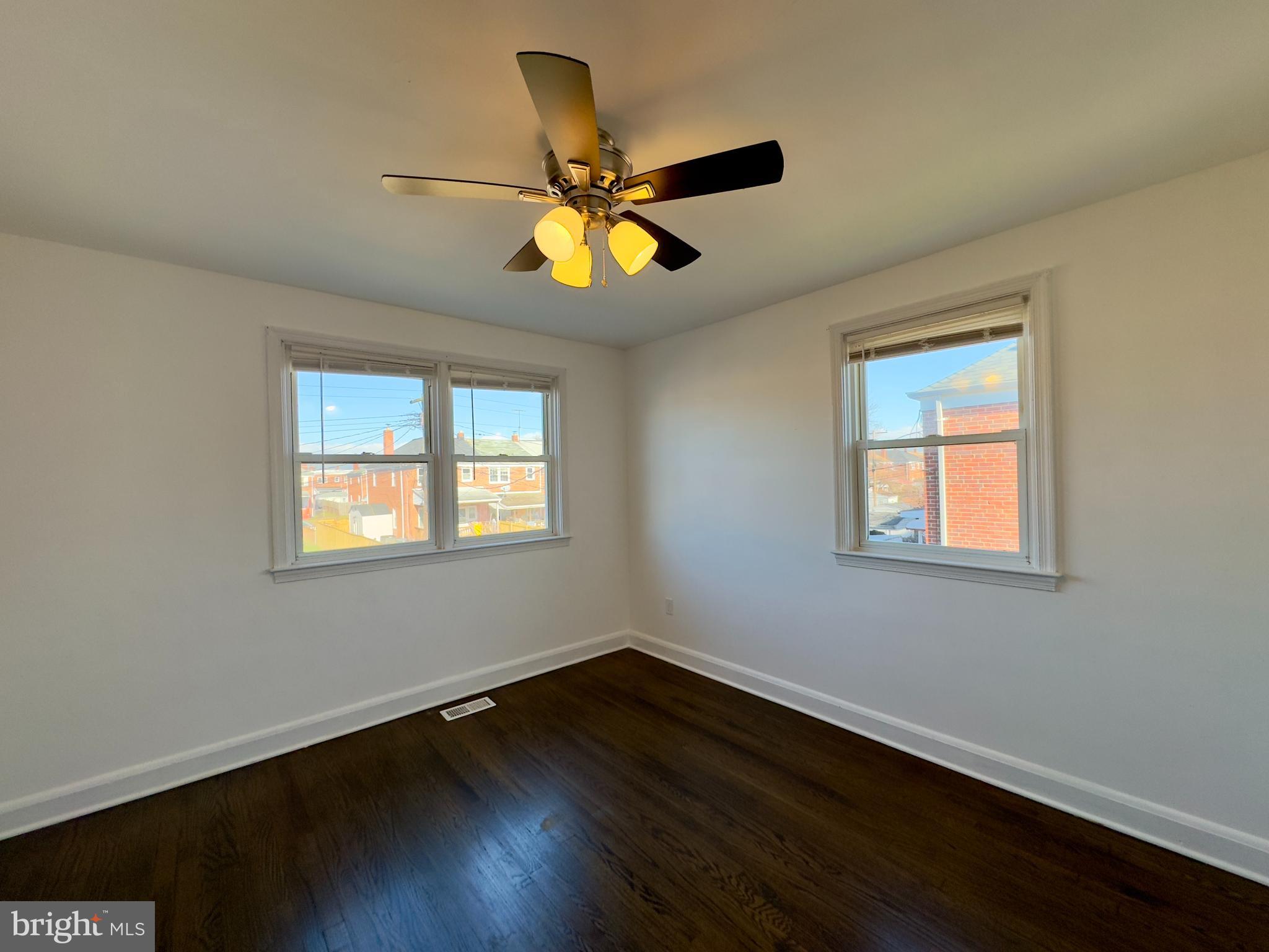 MIDDLE RIVER - Residential Lease