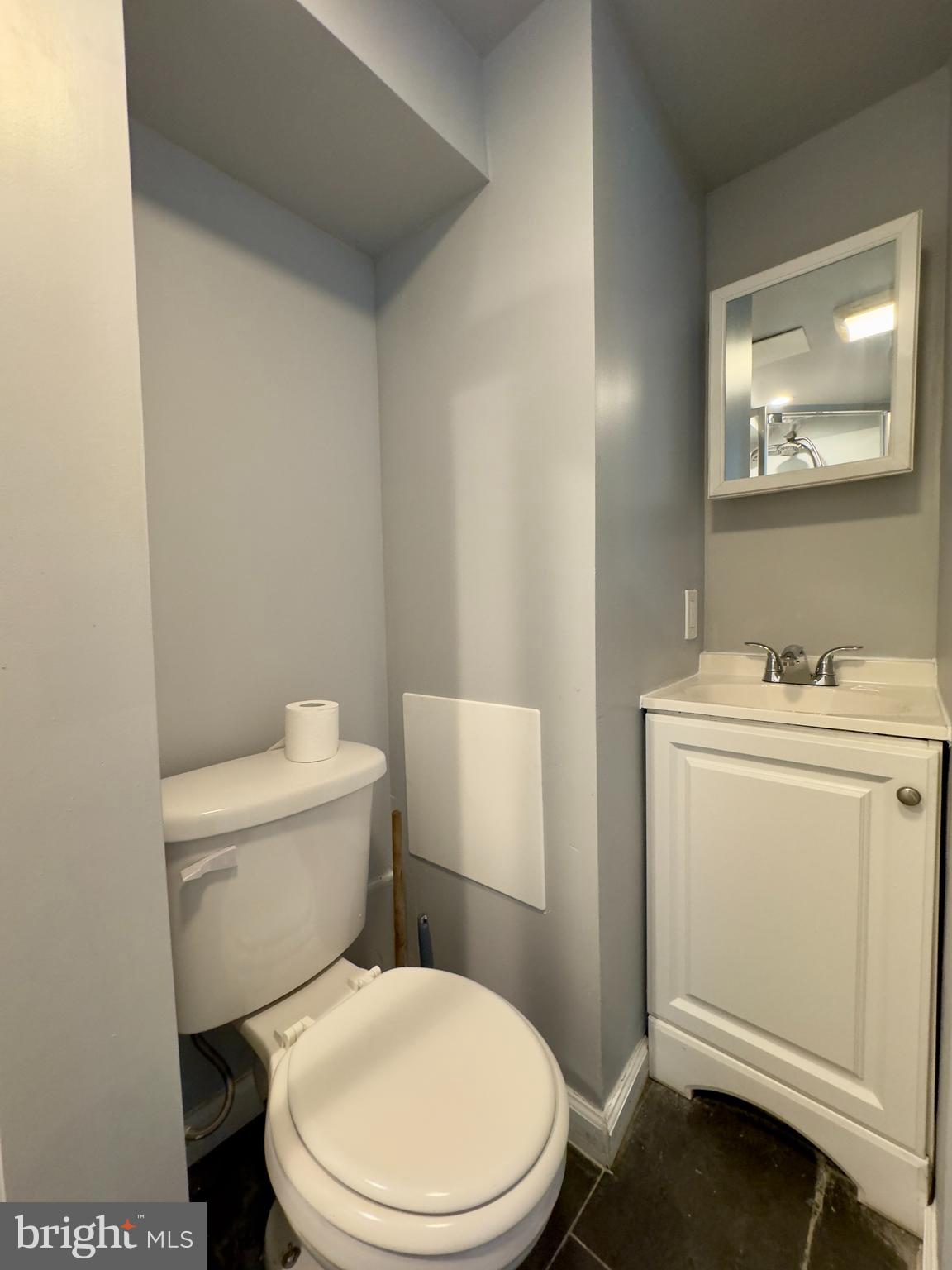 MIDDLE RIVER - Residential Lease