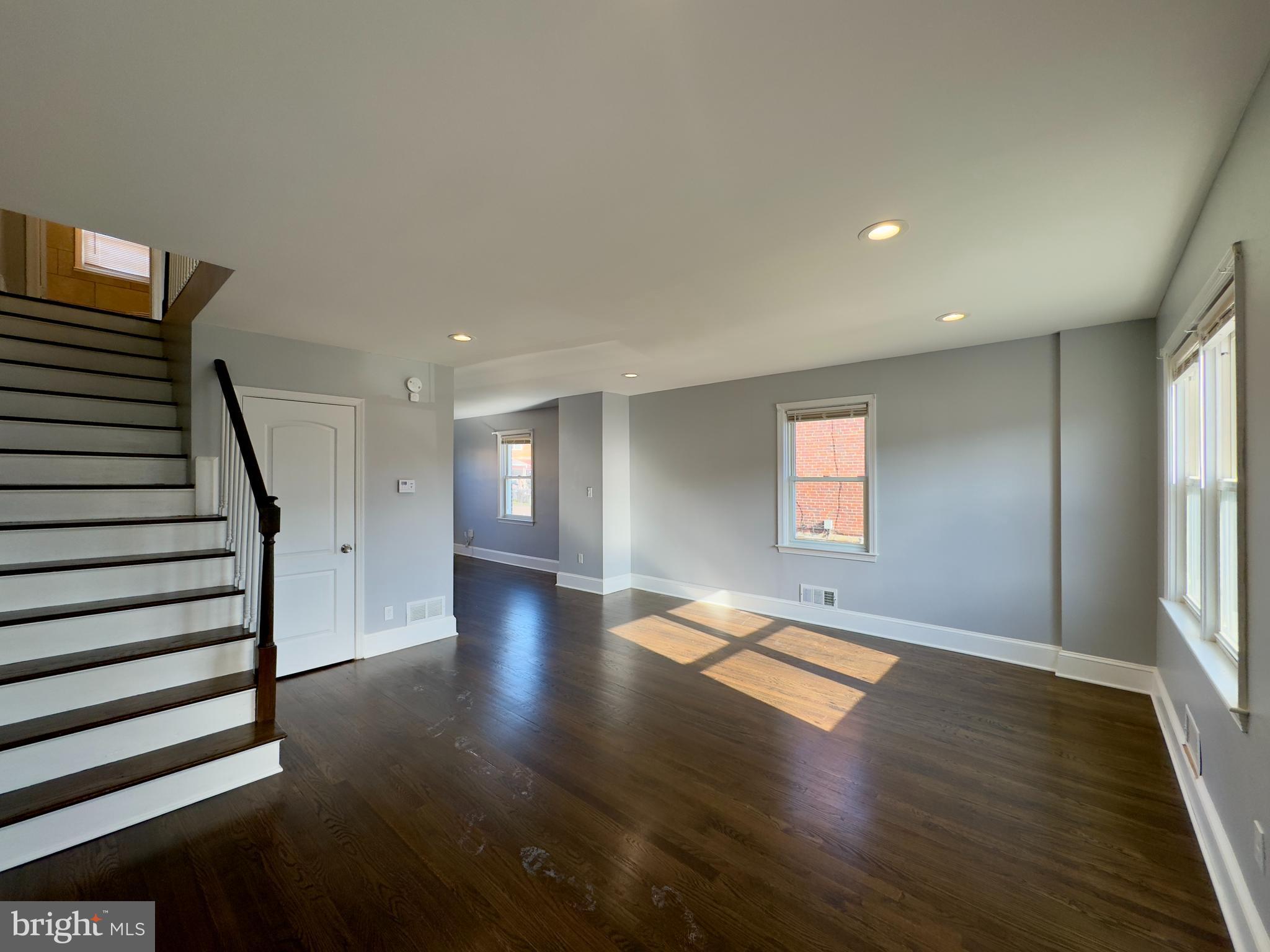 MIDDLE RIVER - Residential Lease