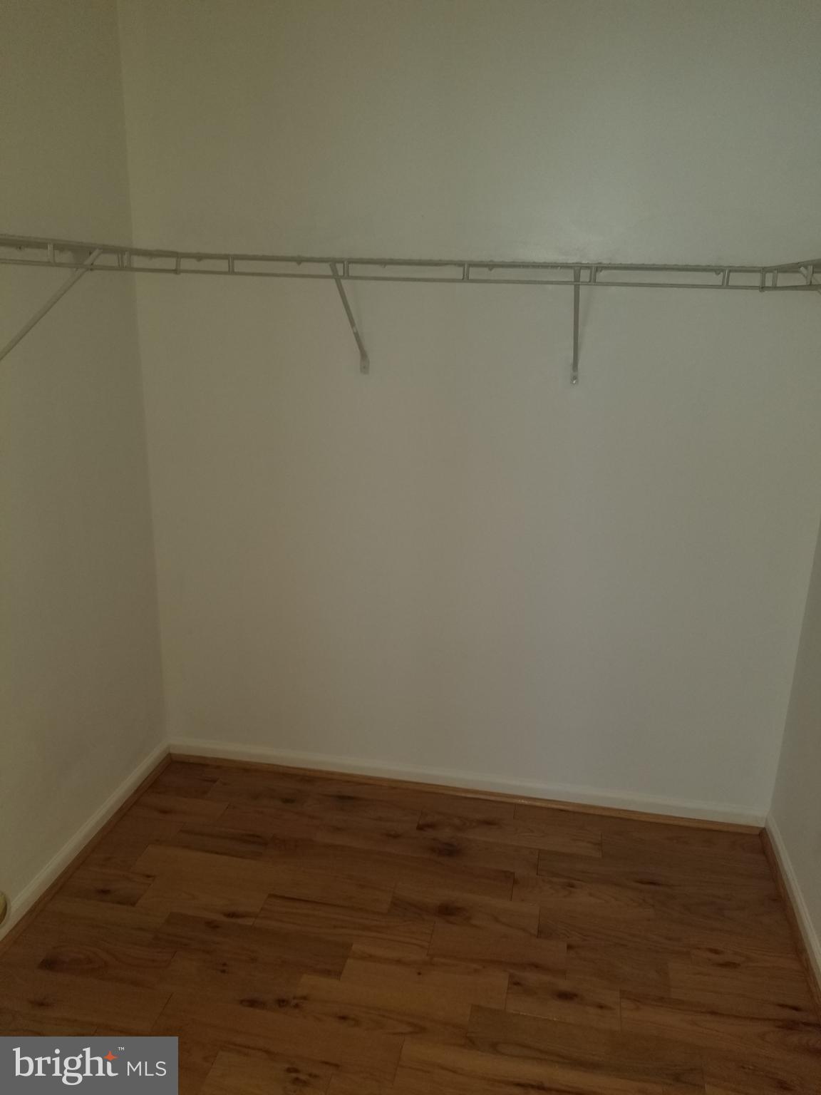 WATERS EDGE - Residential