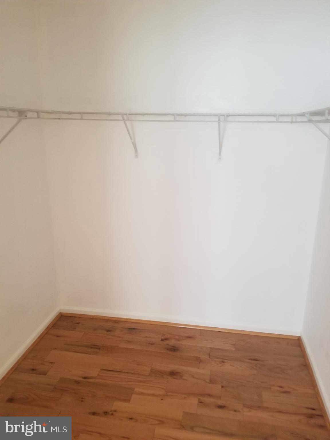 WATERS EDGE - Residential