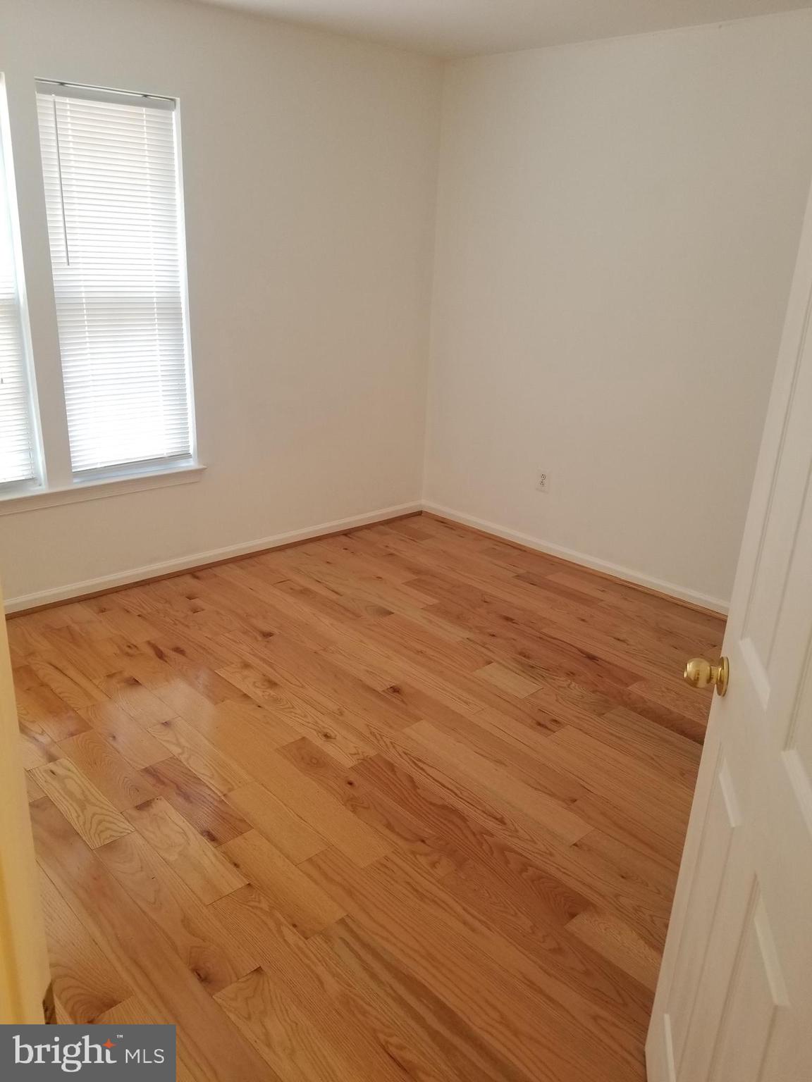 WATERS EDGE - Residential