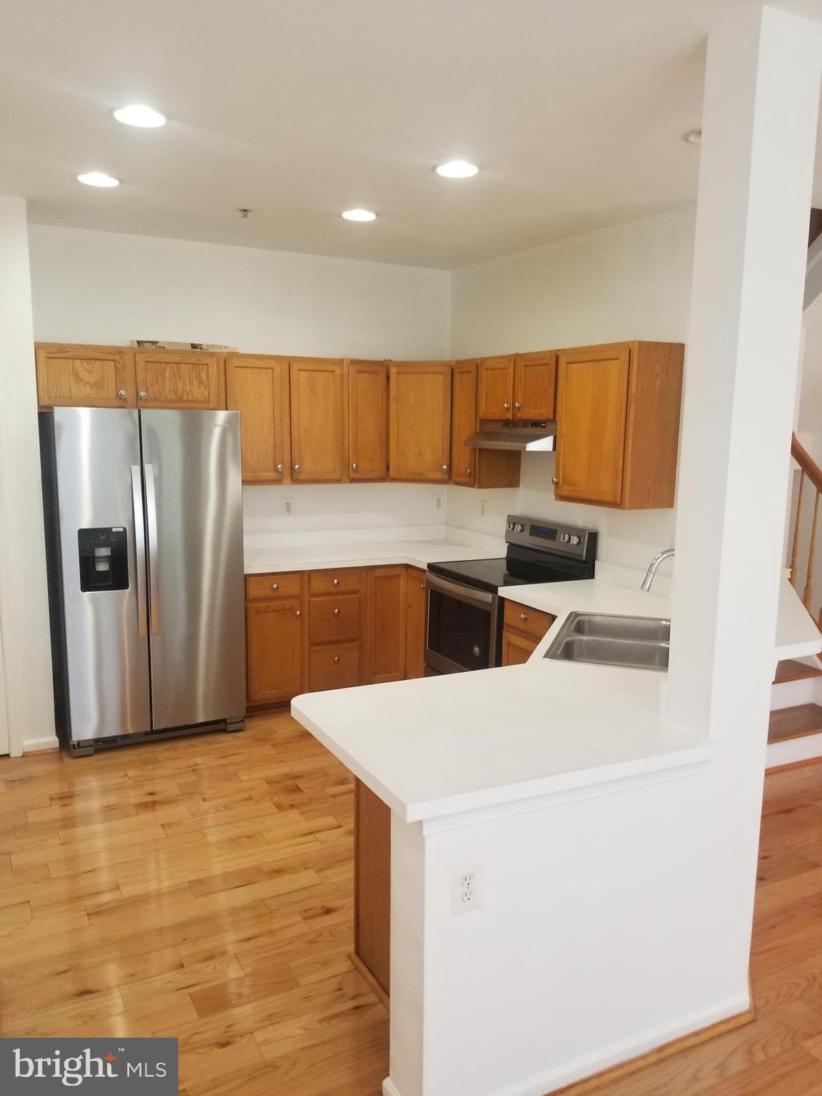 WATERS EDGE - Residential