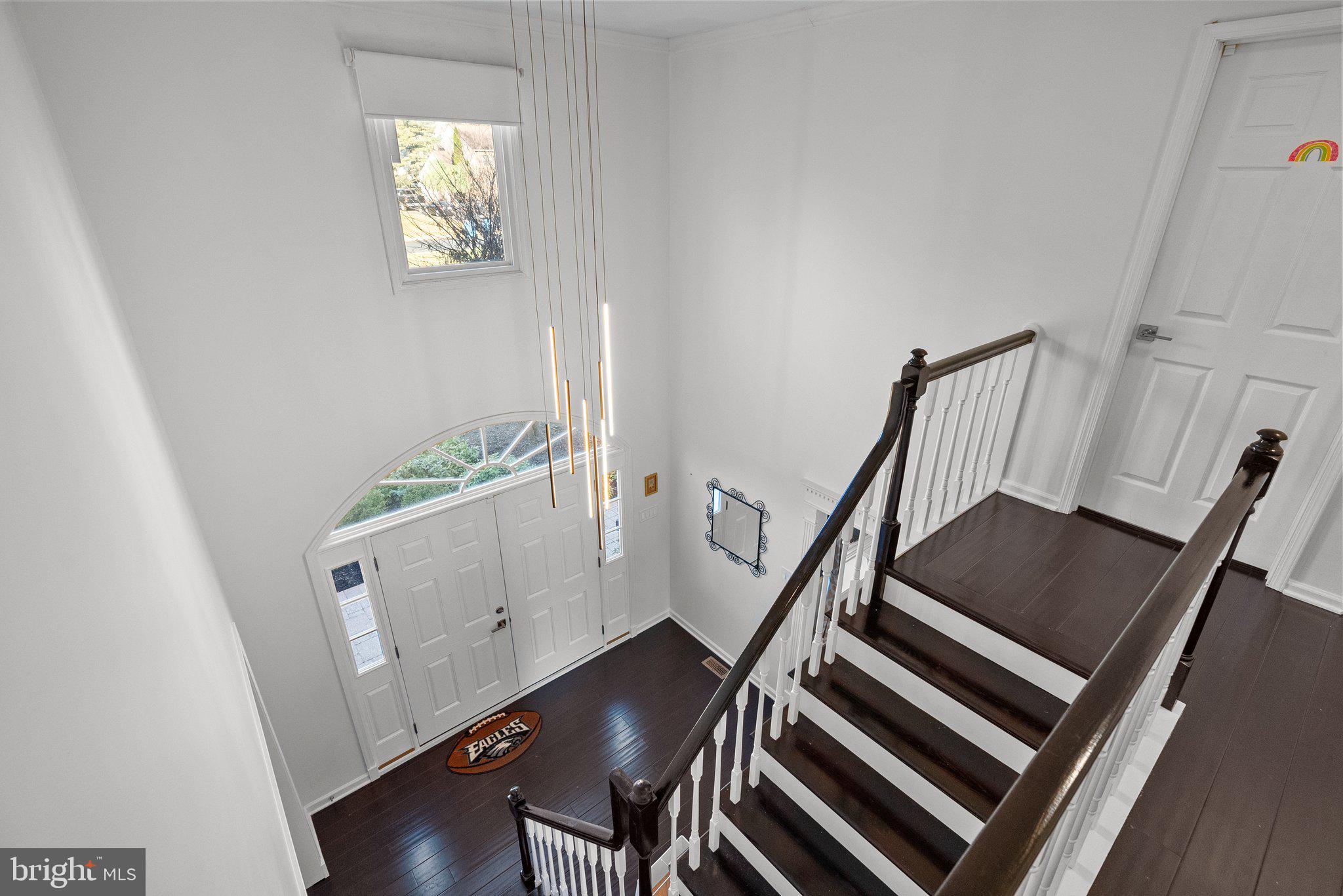 GWYN LYN - Residential