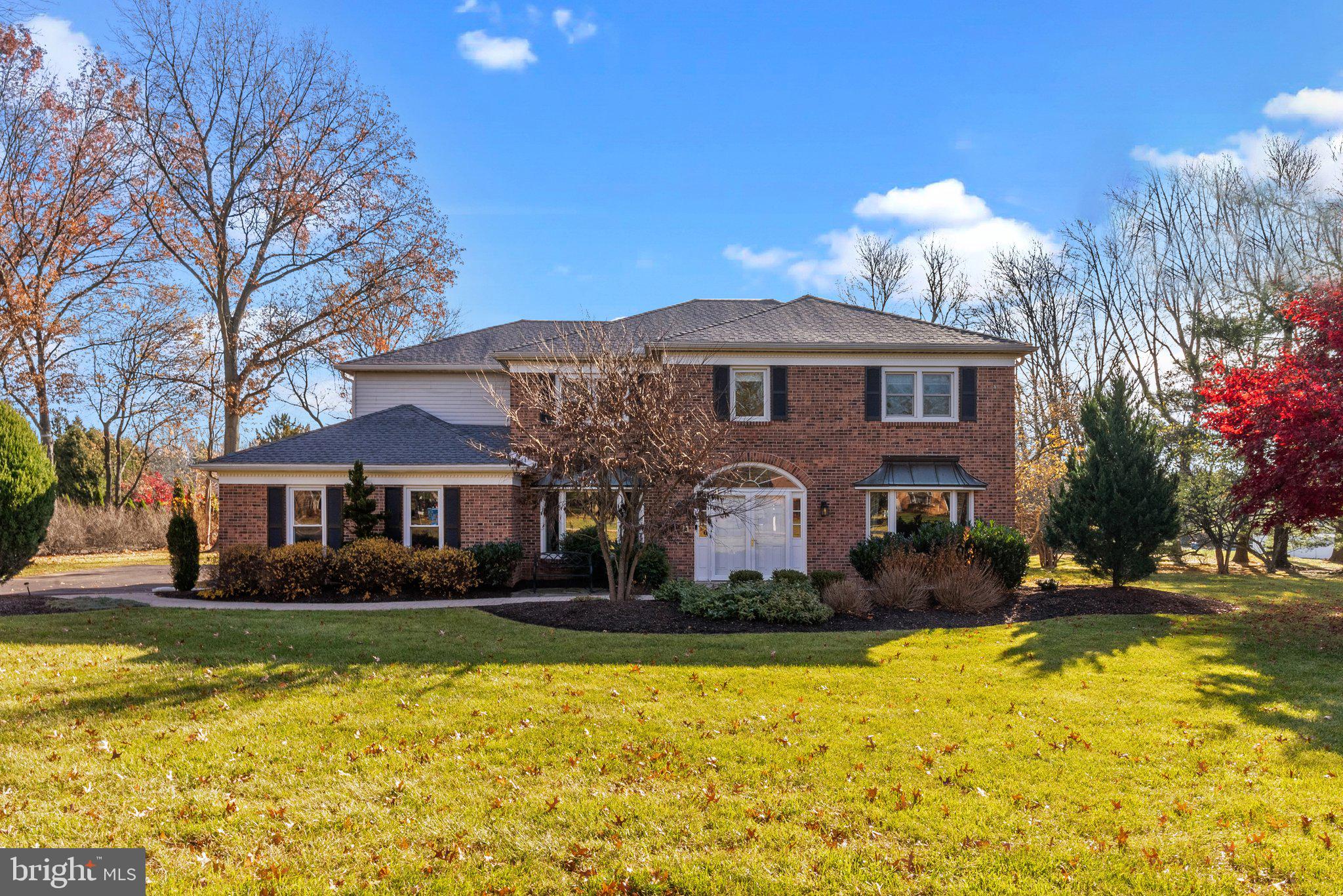 GWYN LYN - Residential