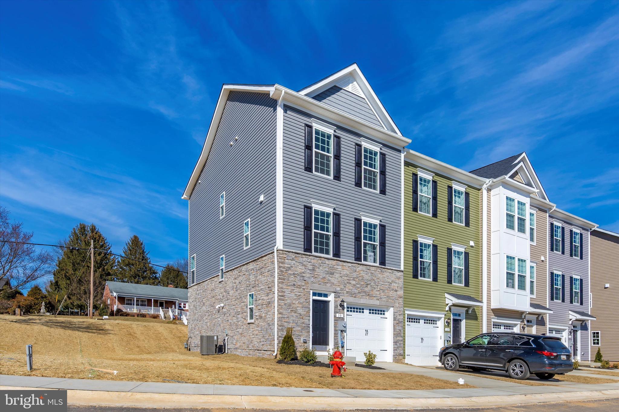 NONE AVAILABLE - Residential Lease