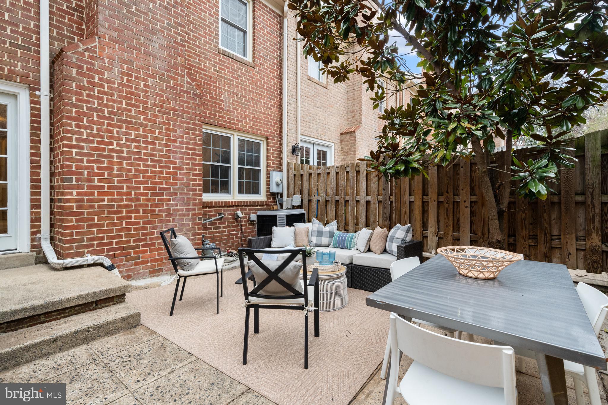 FEDERAL HILL - Residential