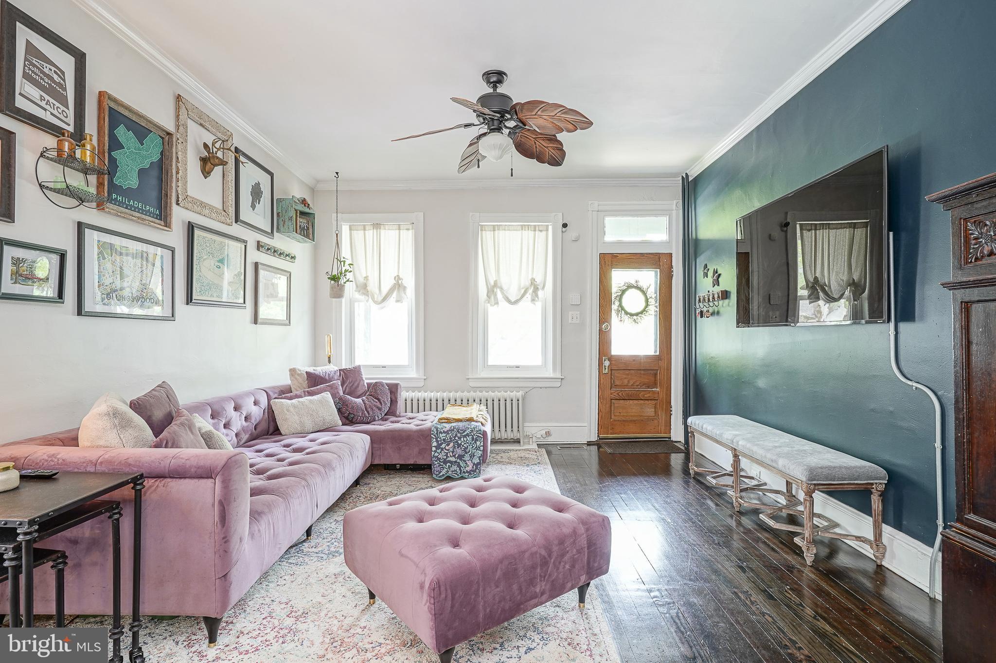 6 E COLLINGS AVENUE