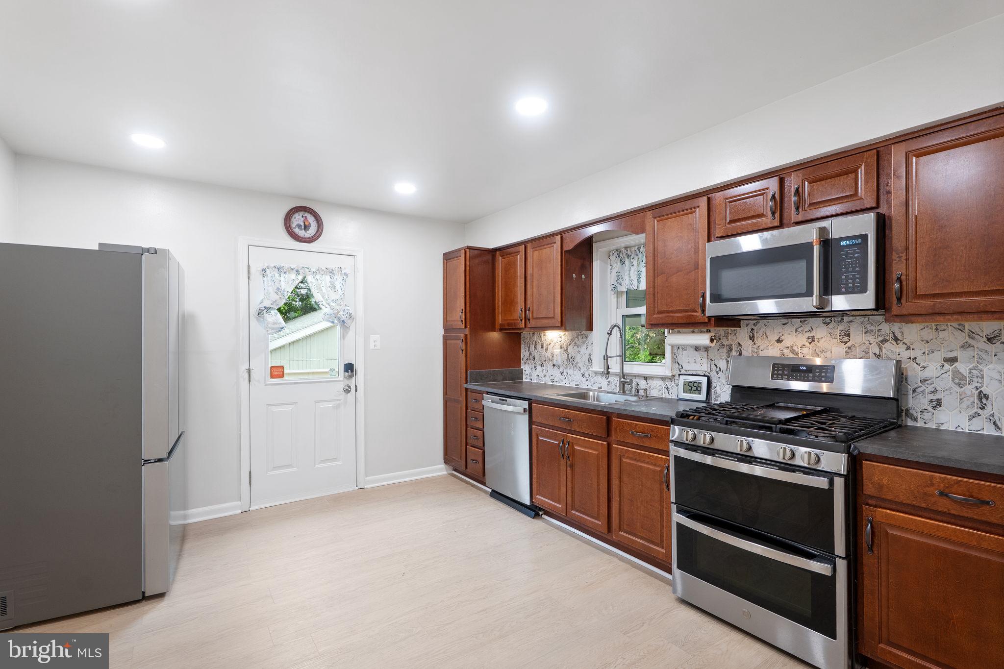 BELTSVILLE HEIGHTS - Residential