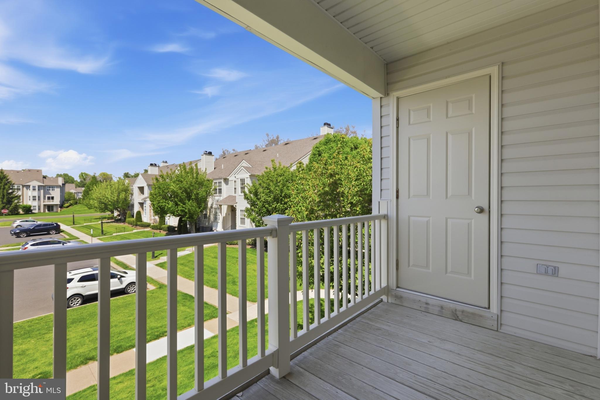 WILLOW STREAM - Residential
