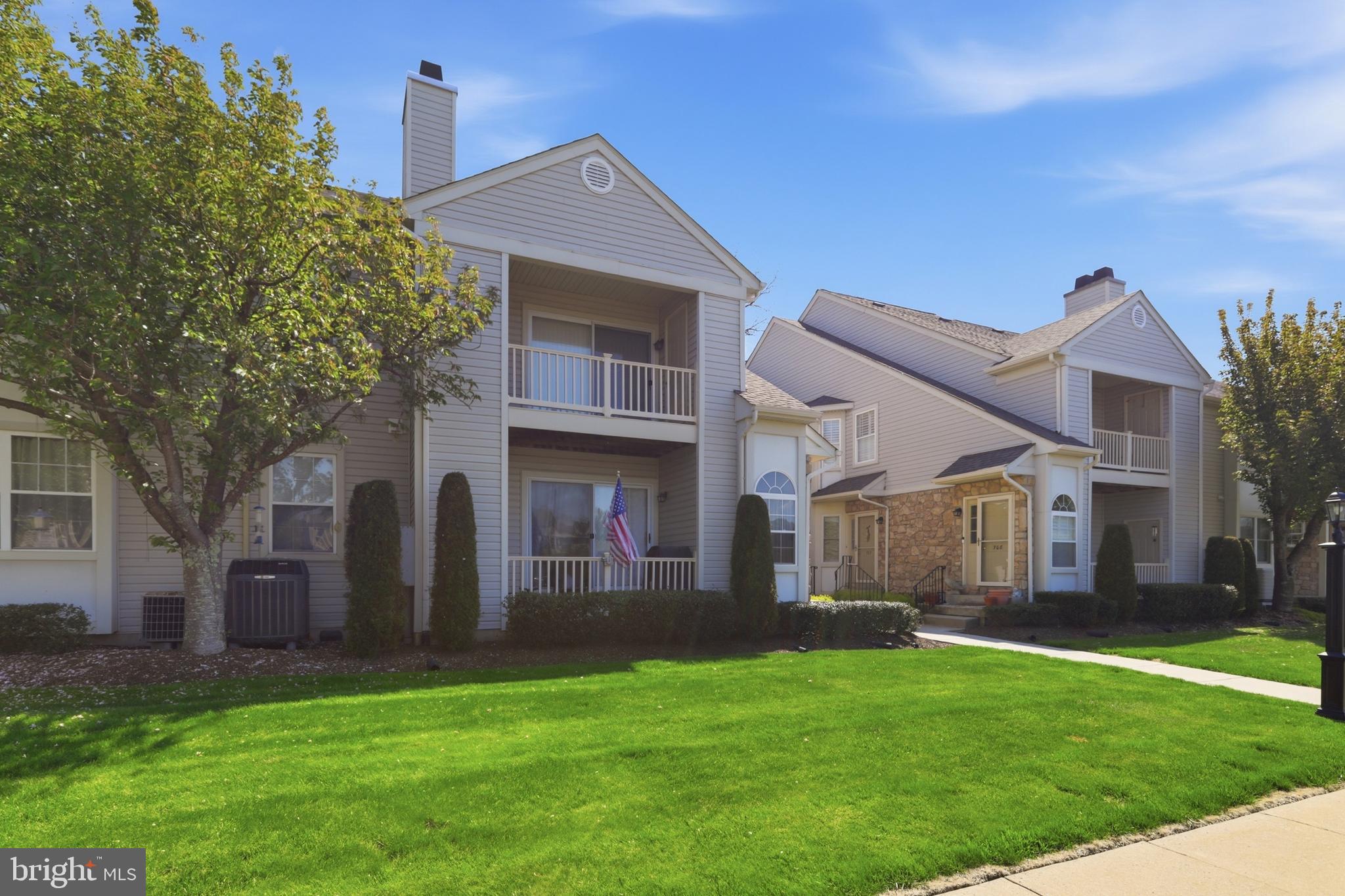 WILLOW STREAM - Residential