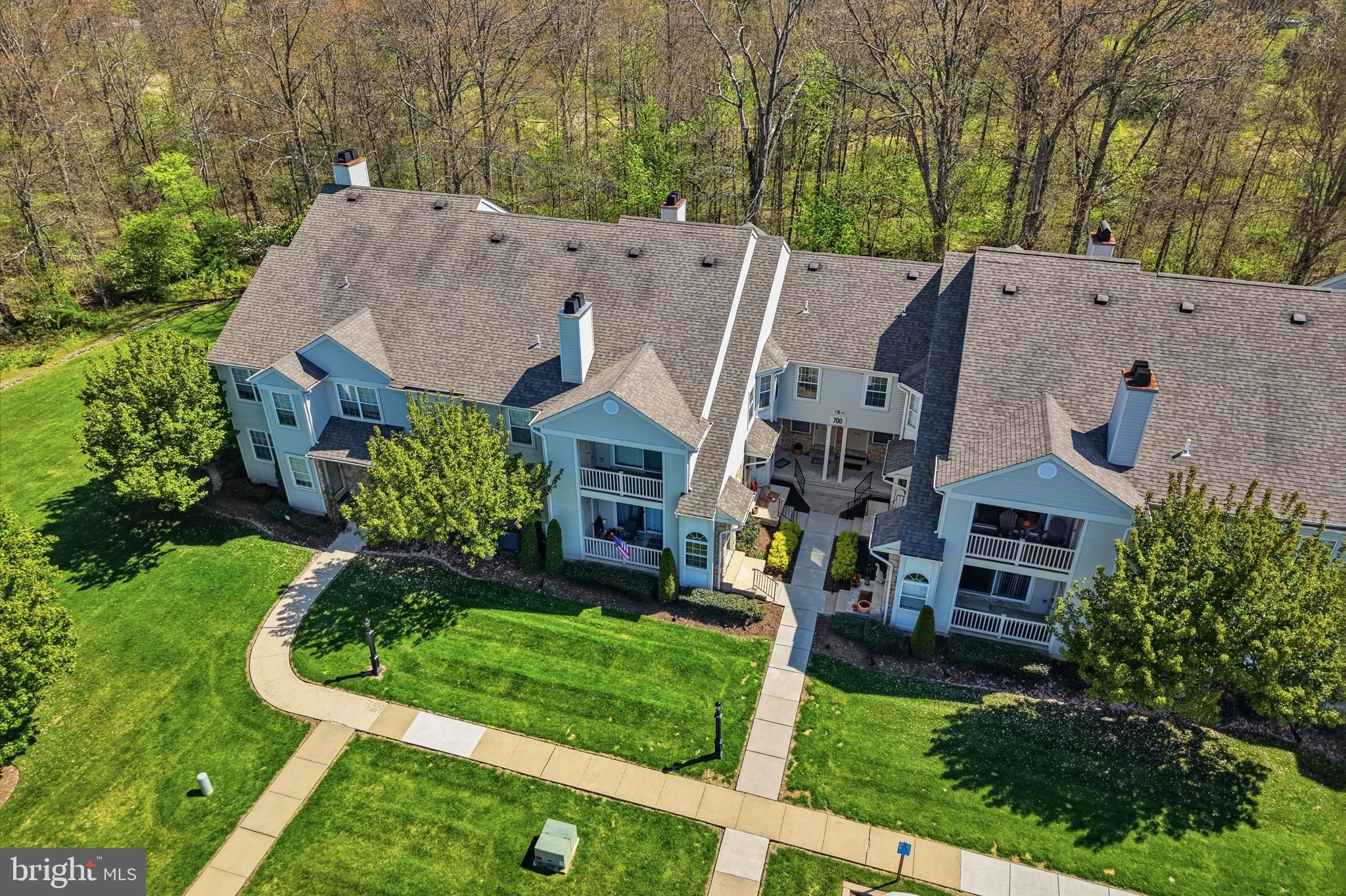 WILLOW STREAM - Residential