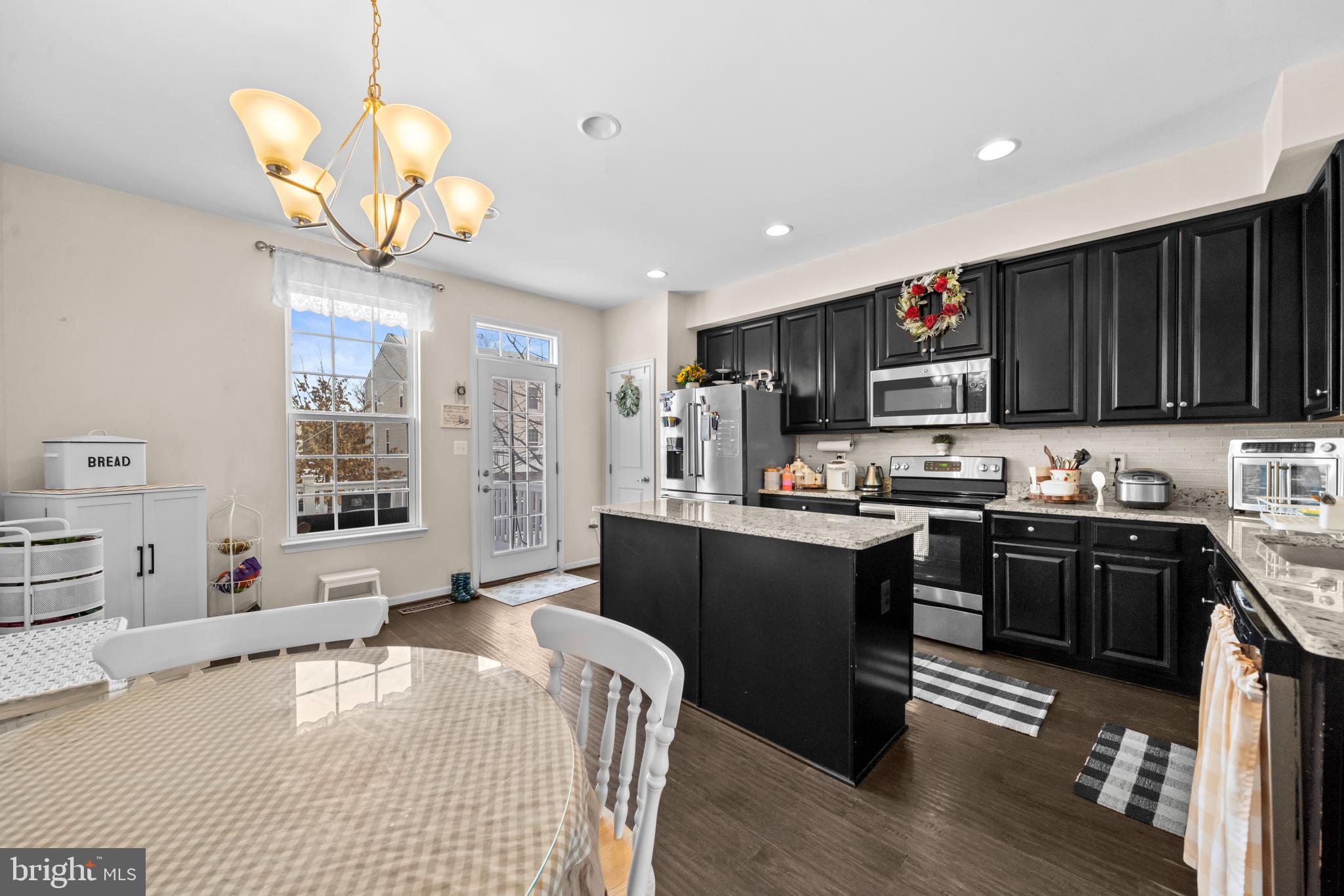 FEATHERSTONE STATION CONDOMINIUMS - Residential