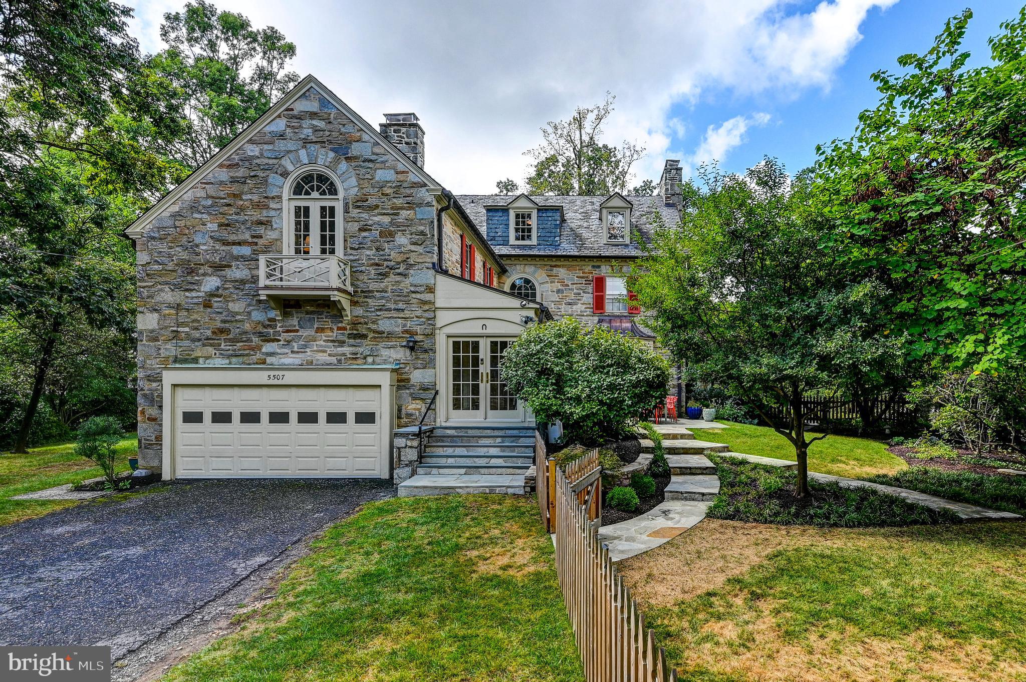 HOMELAND HISTORIC DISTRICT - Residential