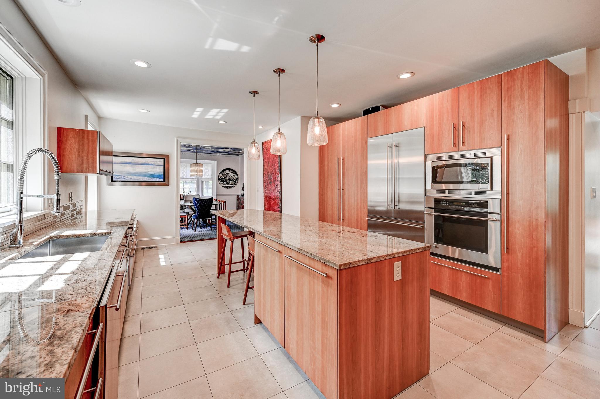 HOMELAND HISTORIC DISTRICT - Residential