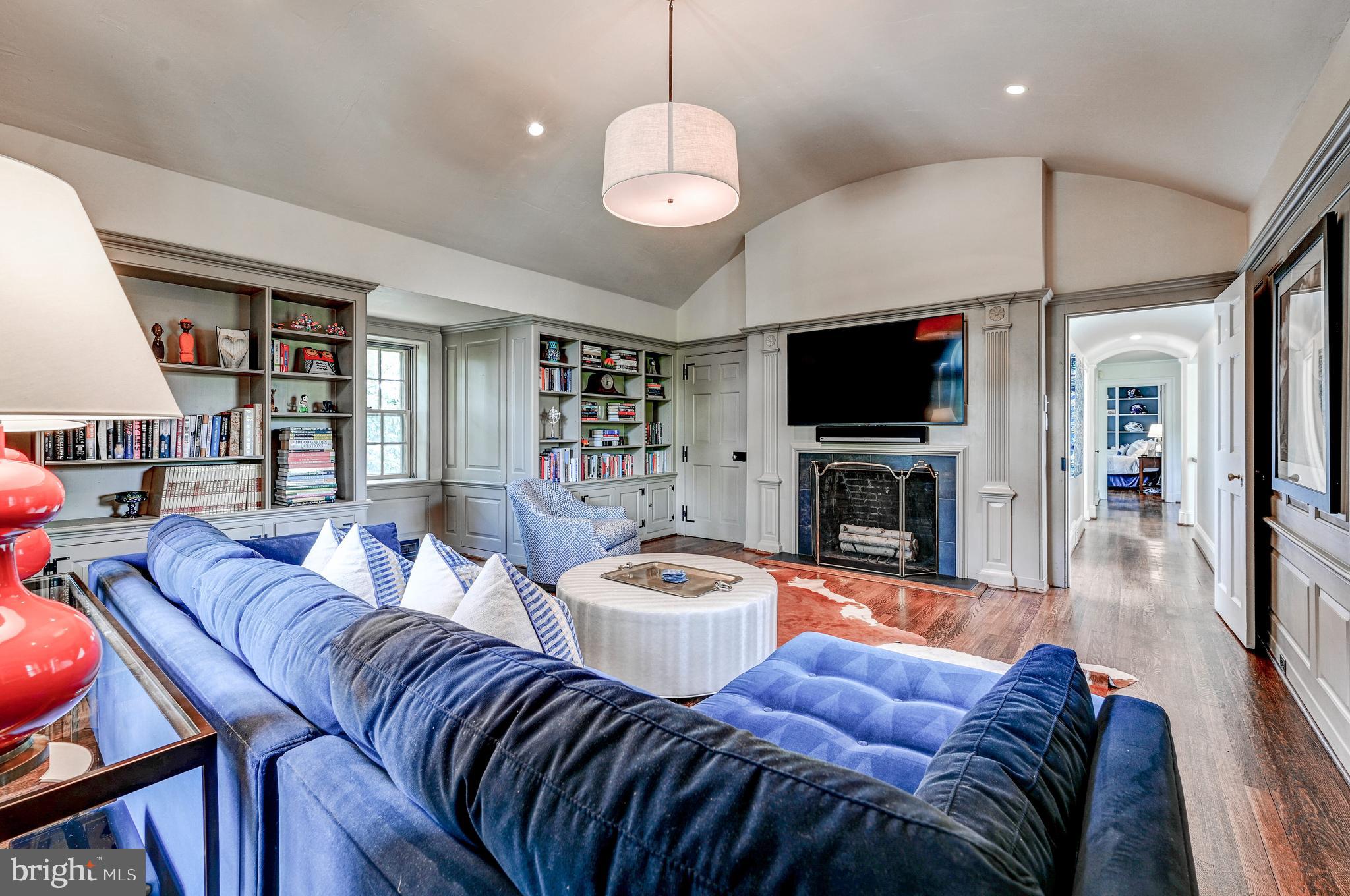 HOMELAND HISTORIC DISTRICT - Residential