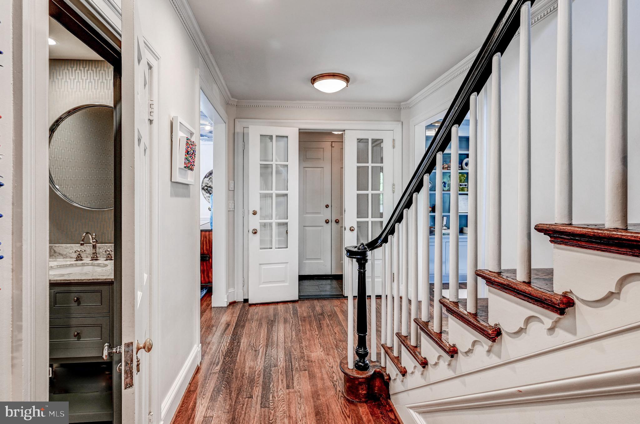 HOMELAND HISTORIC DISTRICT - Residential