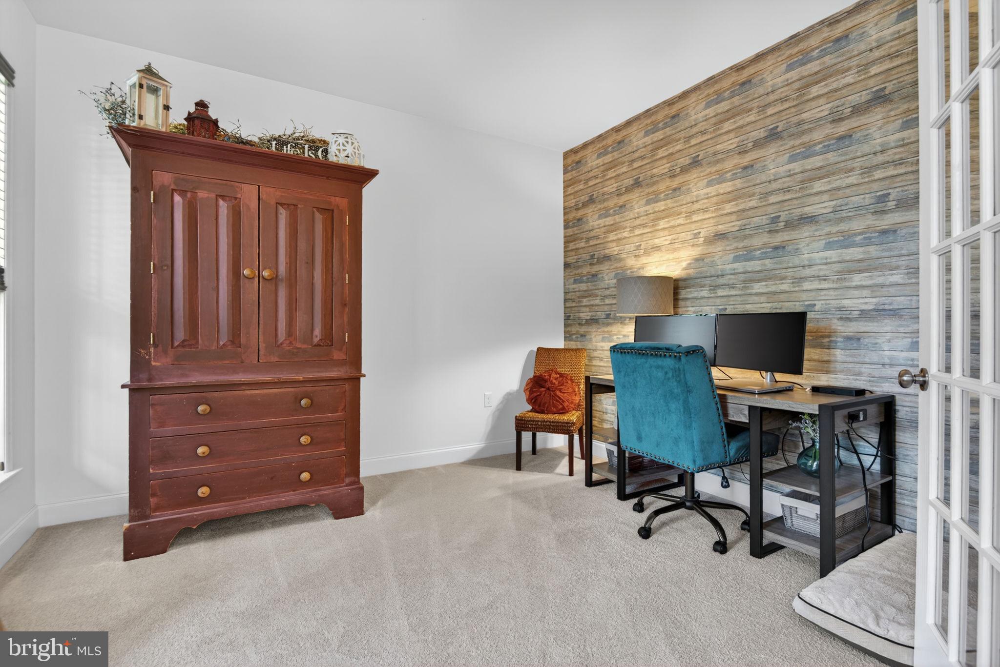 BISHOP WOODS - Residential