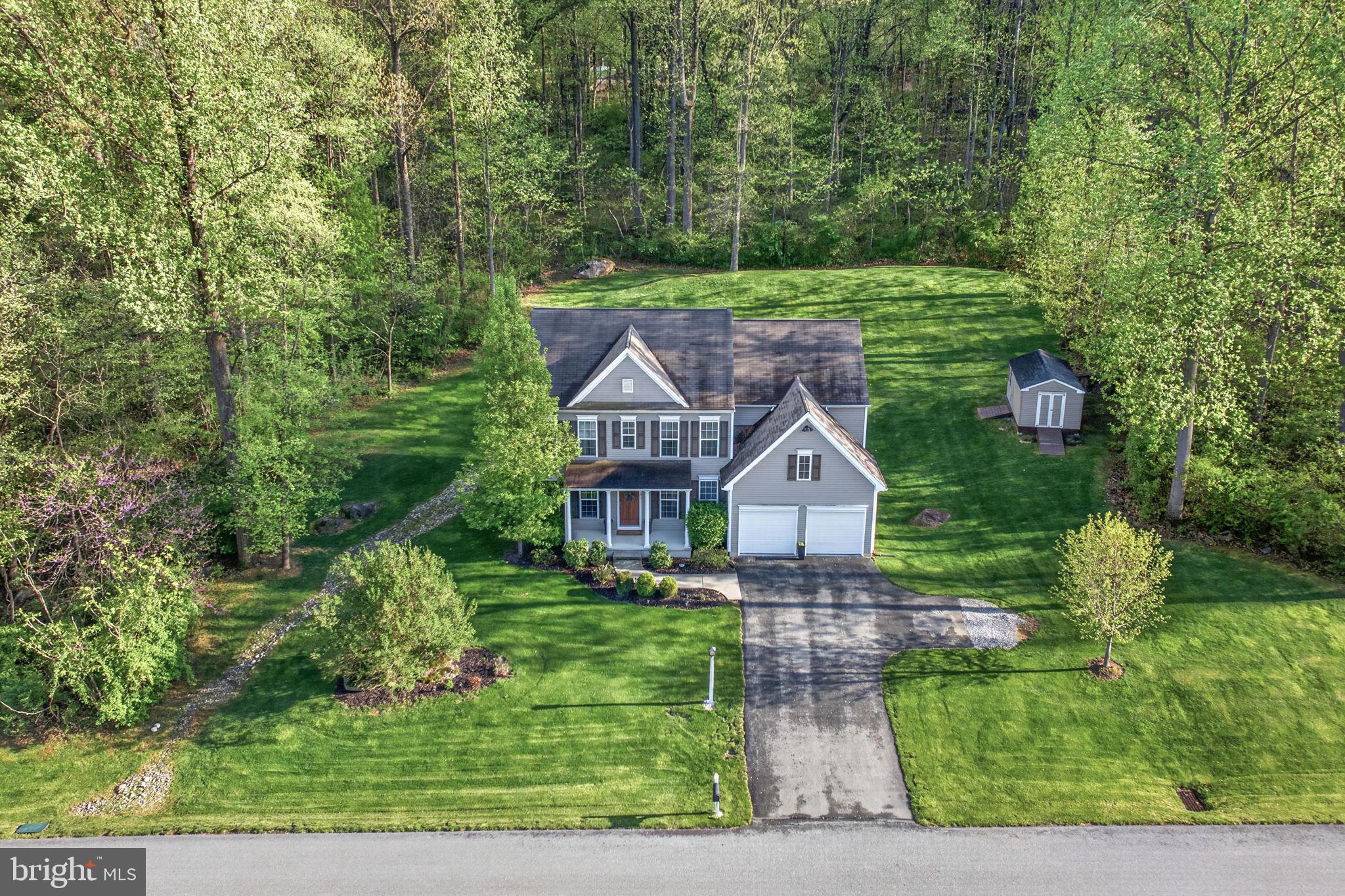 BISHOP WOODS - Residential