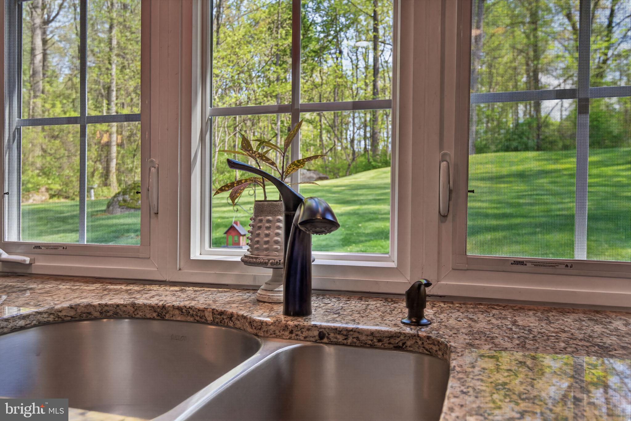 BISHOP WOODS - Residential