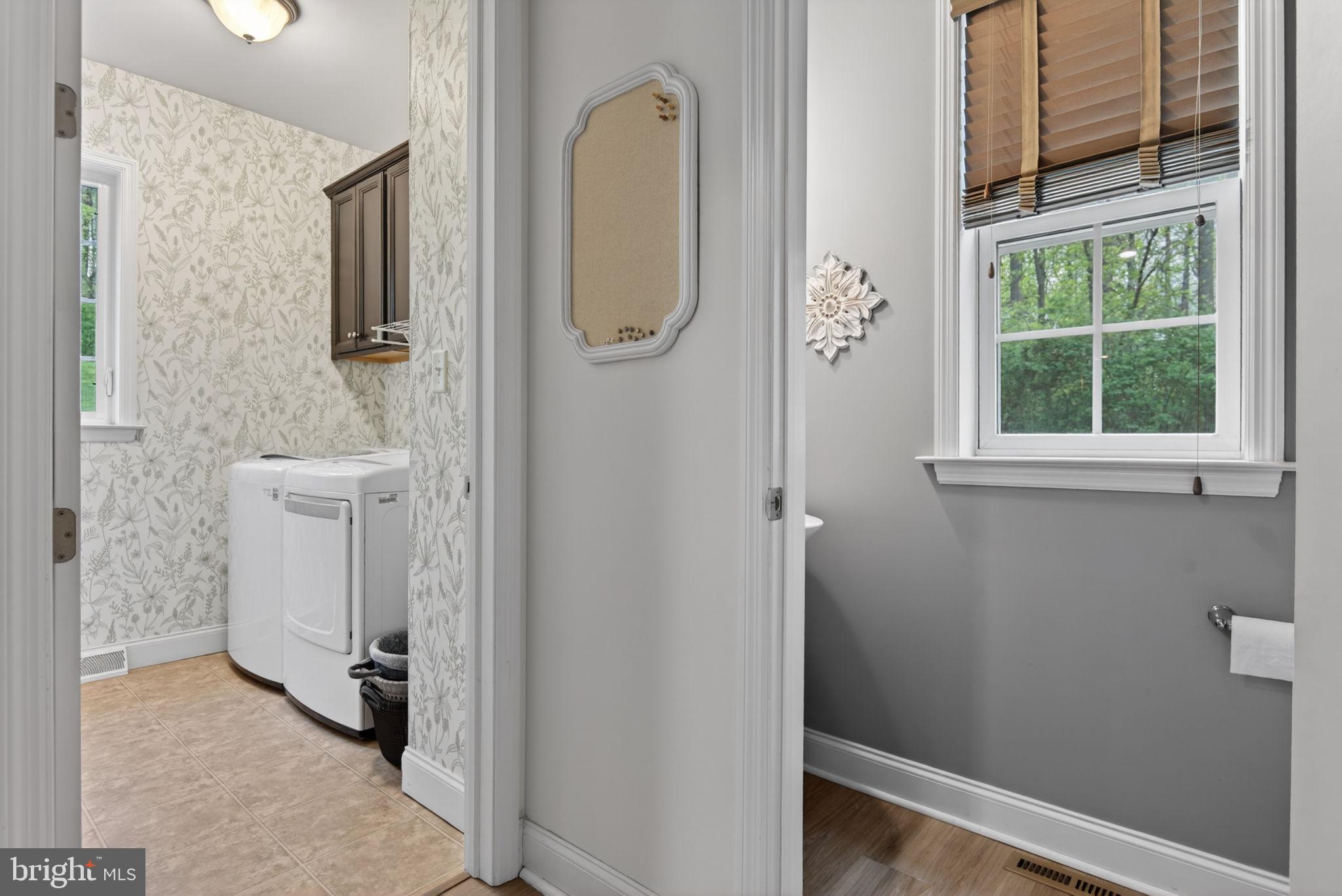 BISHOP WOODS - Residential