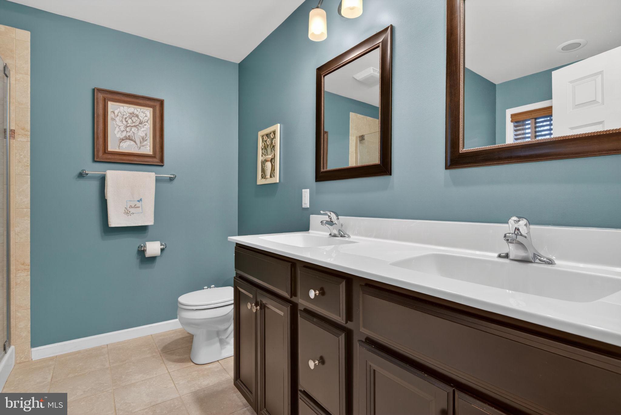 BISHOP WOODS - Residential