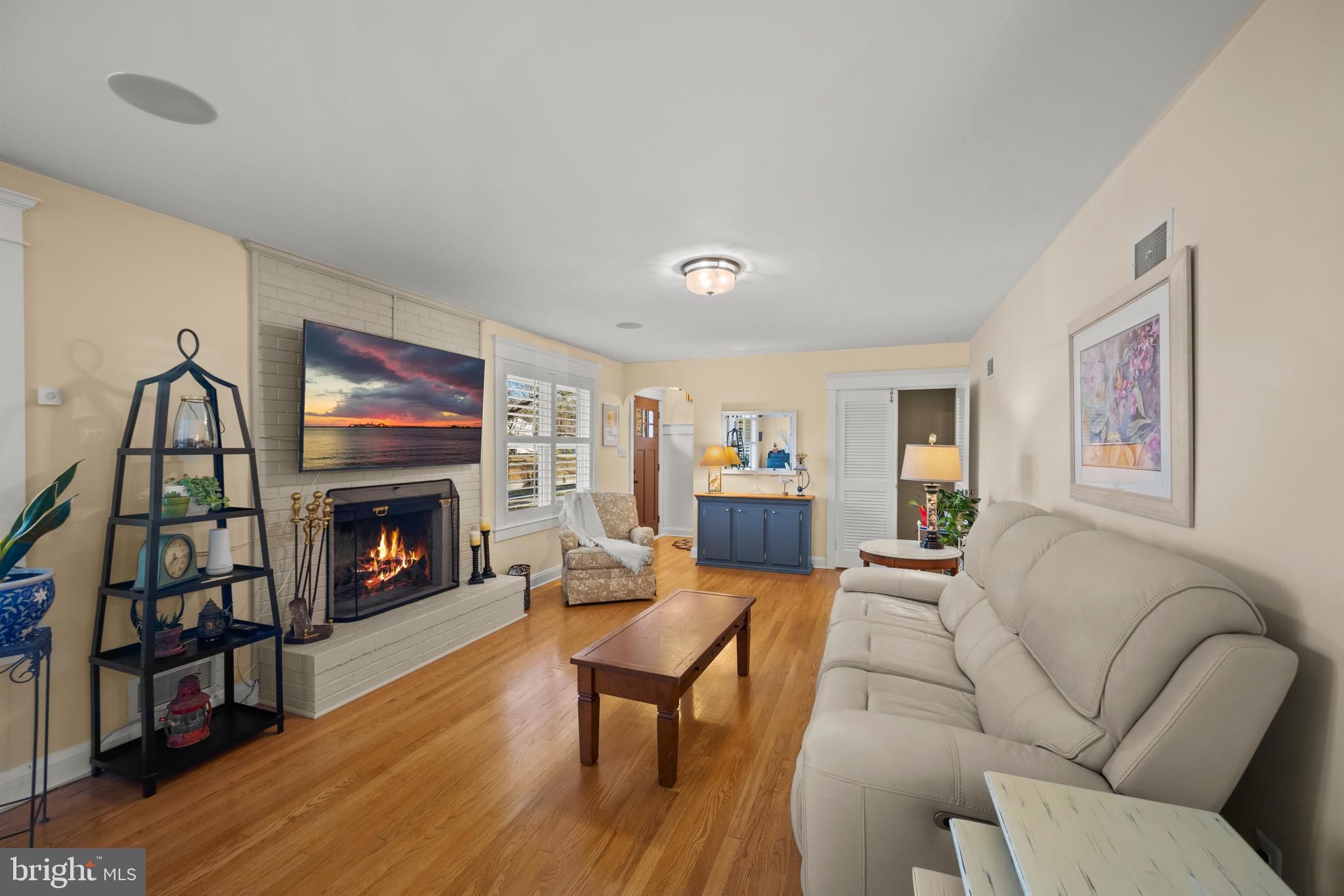 3801 SAINT JOHNS LANE