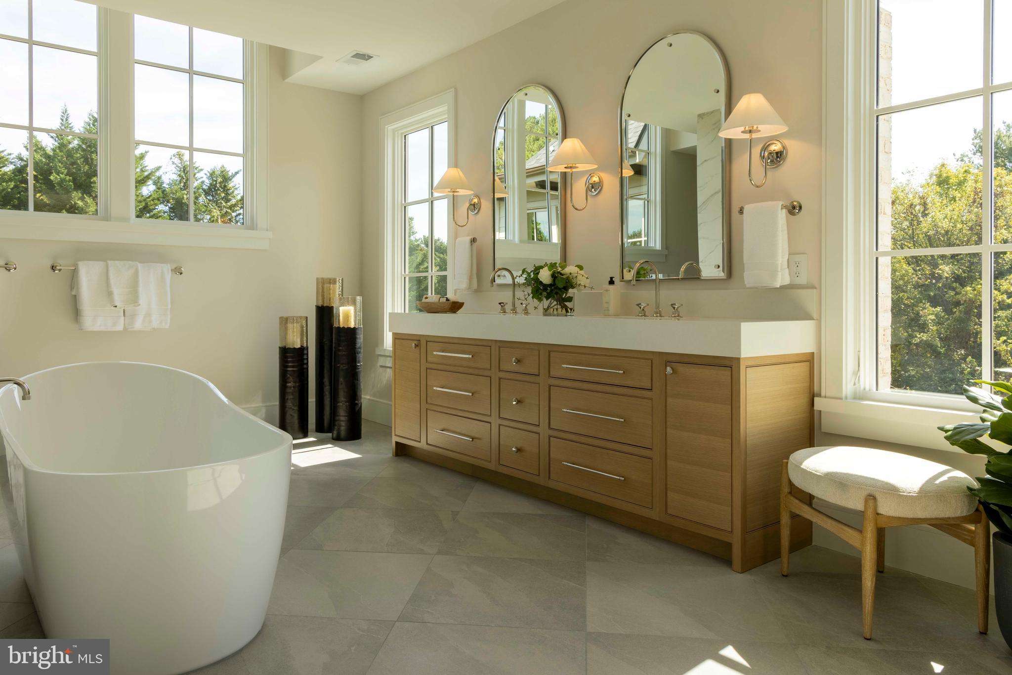 GEORGETOWN PIKE - Residential