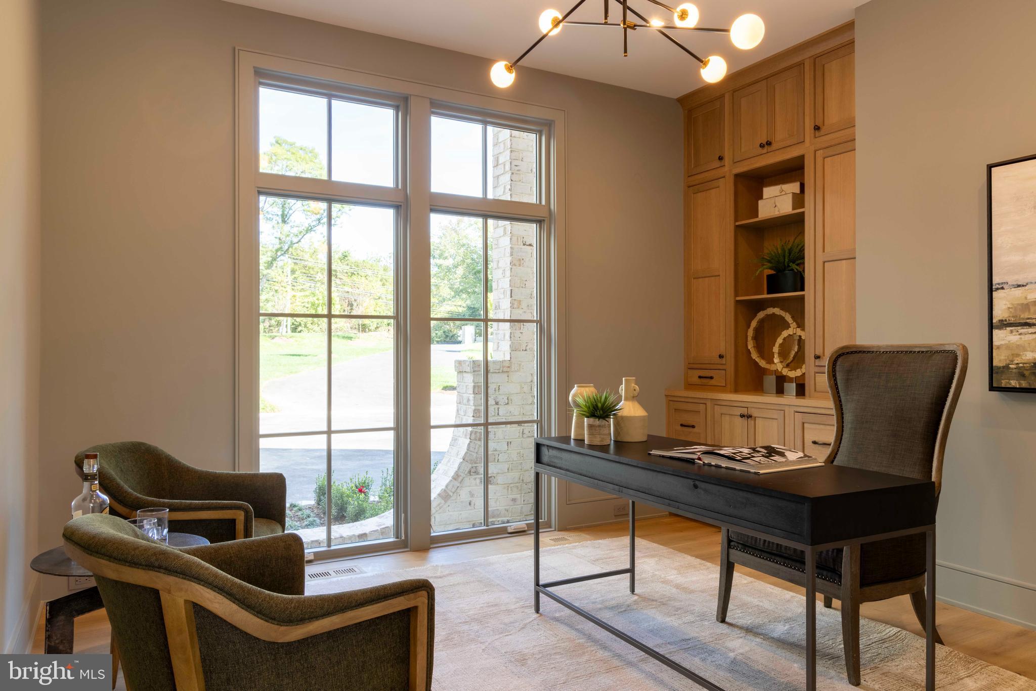 GEORGETOWN PIKE - Residential