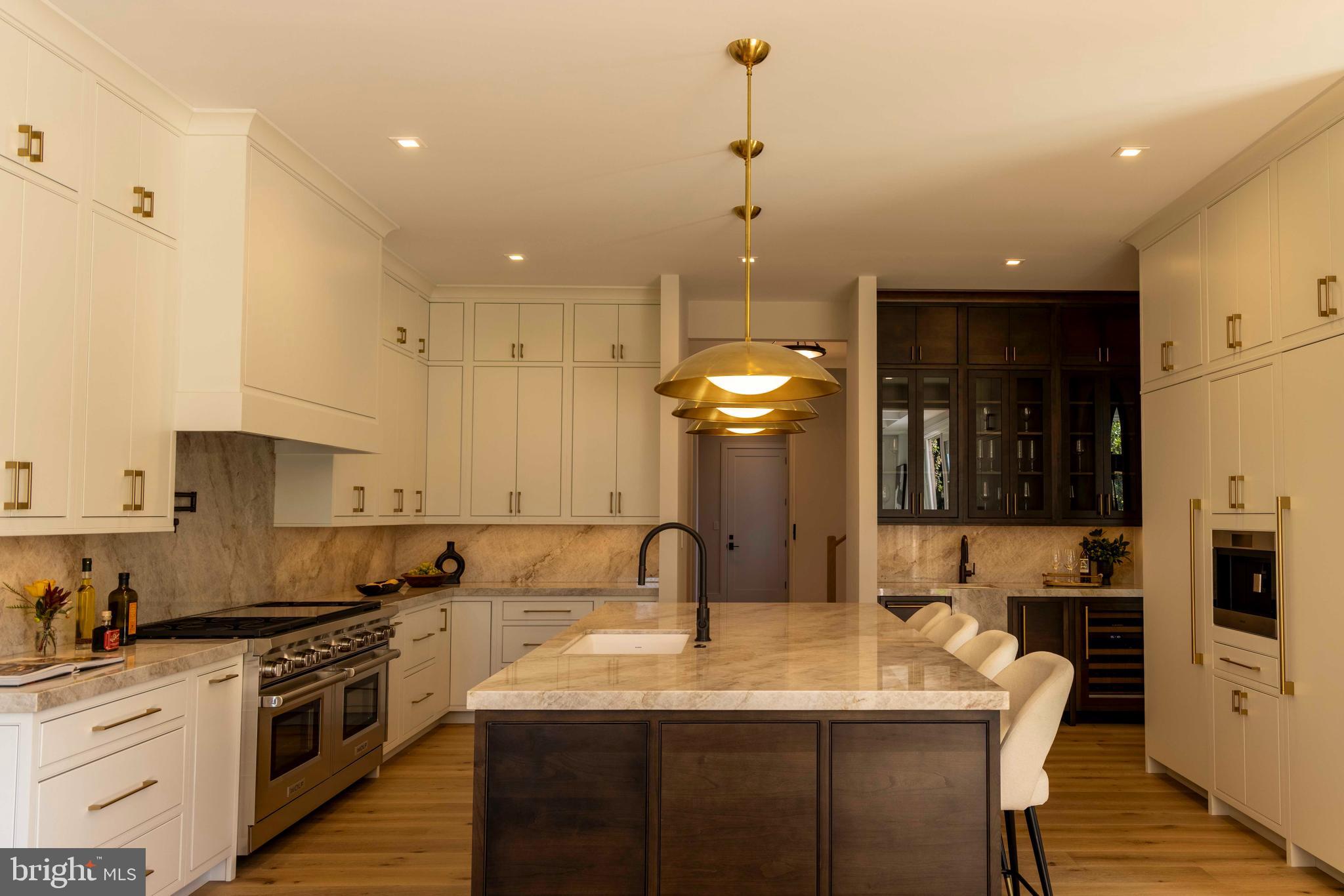 GEORGETOWN PIKE - Residential