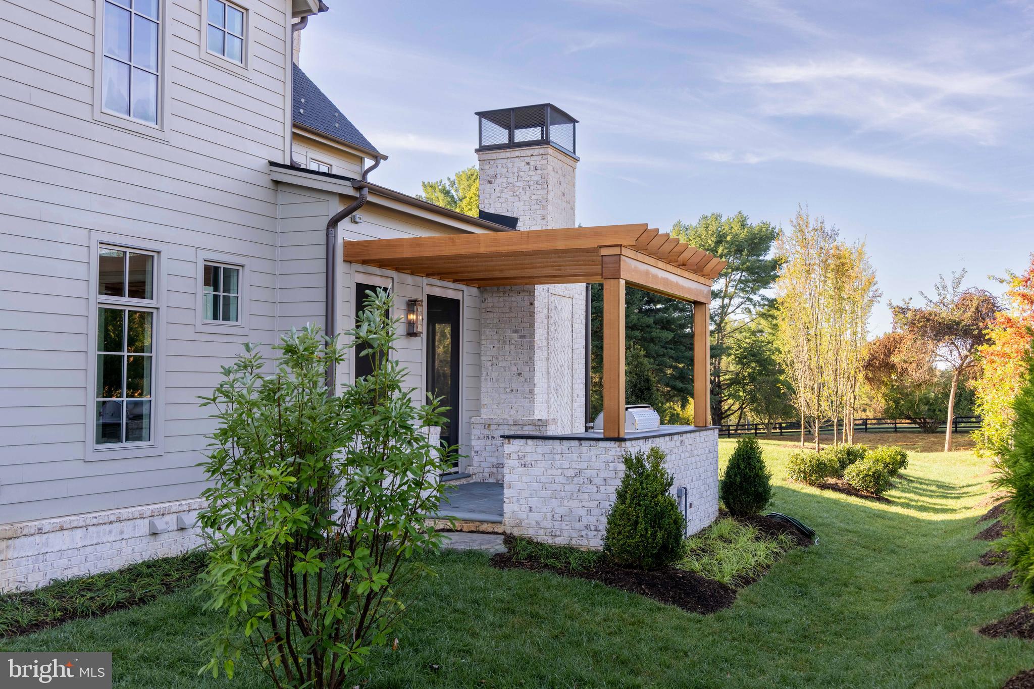 GEORGETOWN PIKE - Residential