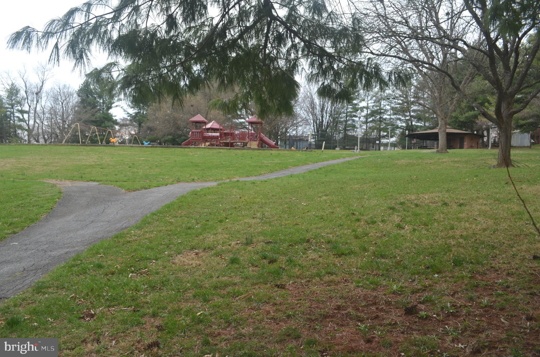 STONEGATE FARMS - Residential