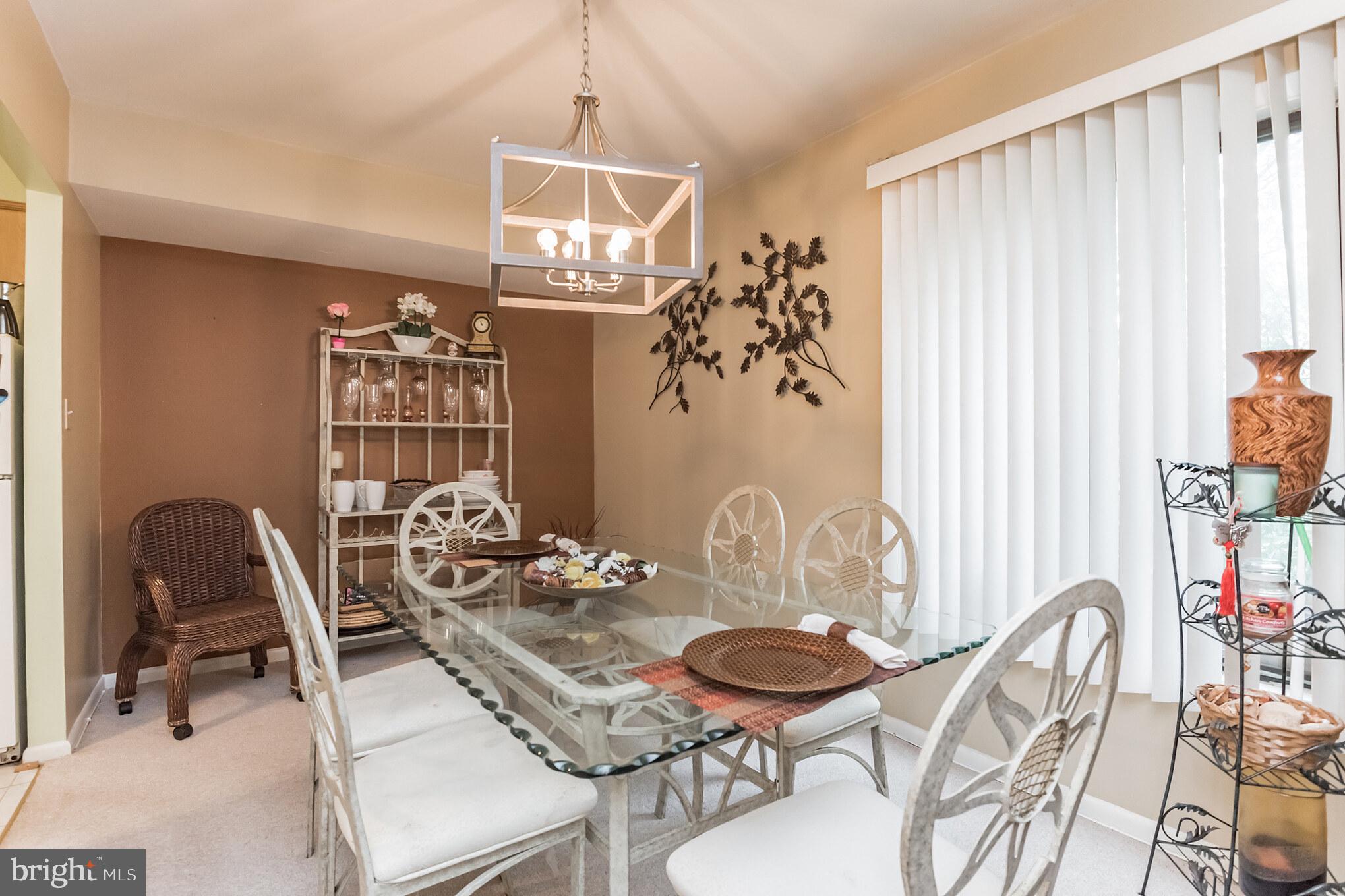 HUNTING RIDGE CONDOMINIUM - Residential