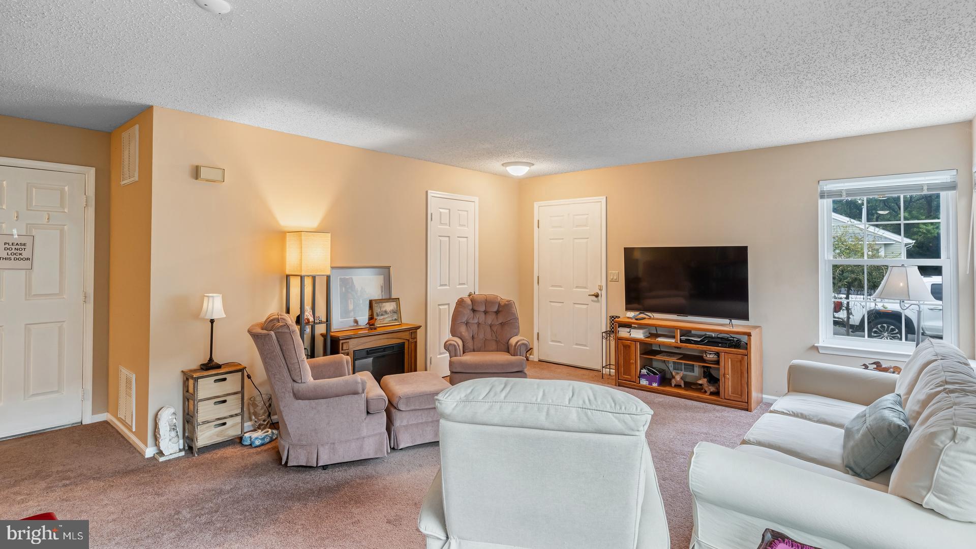 65 PINE OAK BOULEVARD