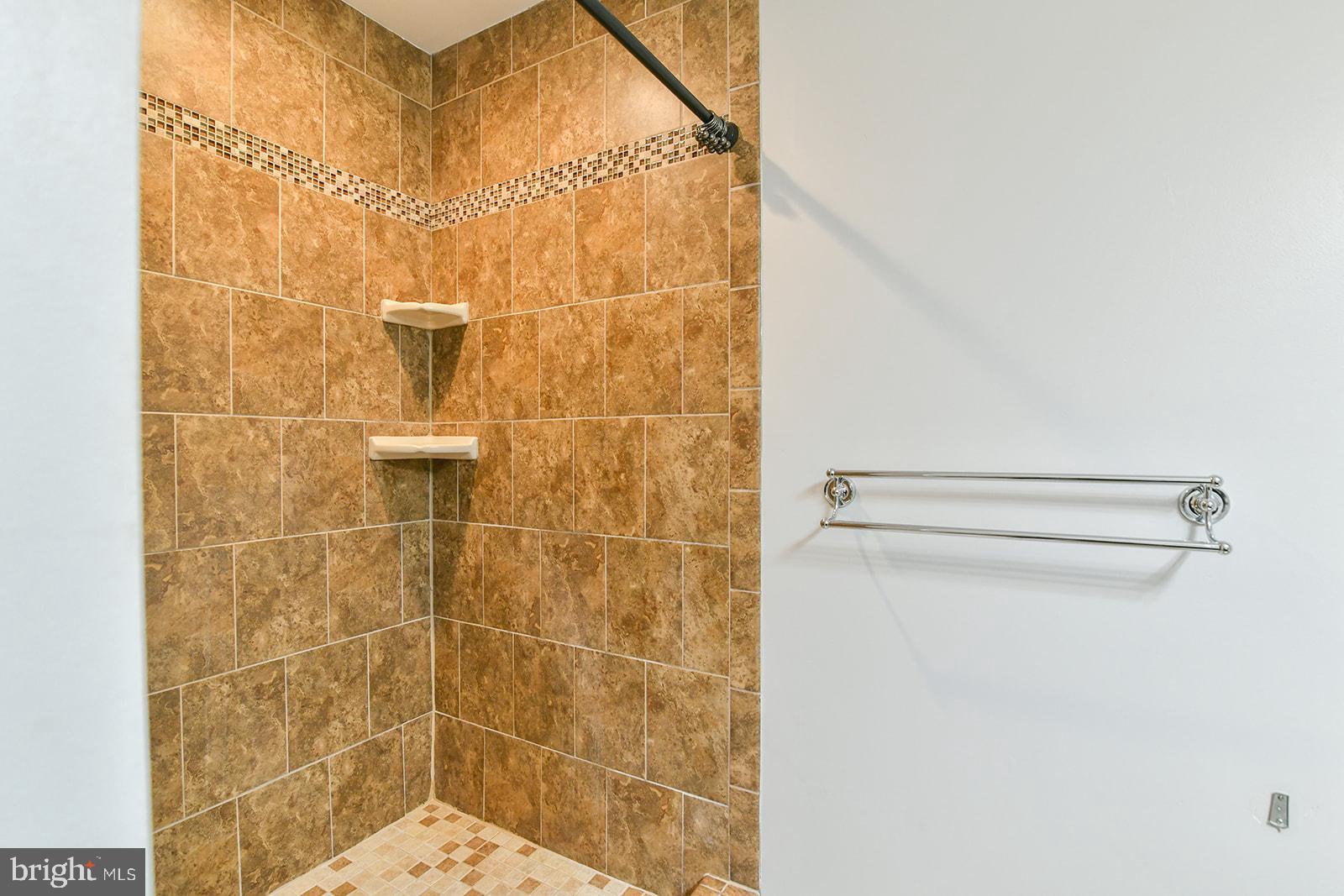 AVILA - Residential Lease