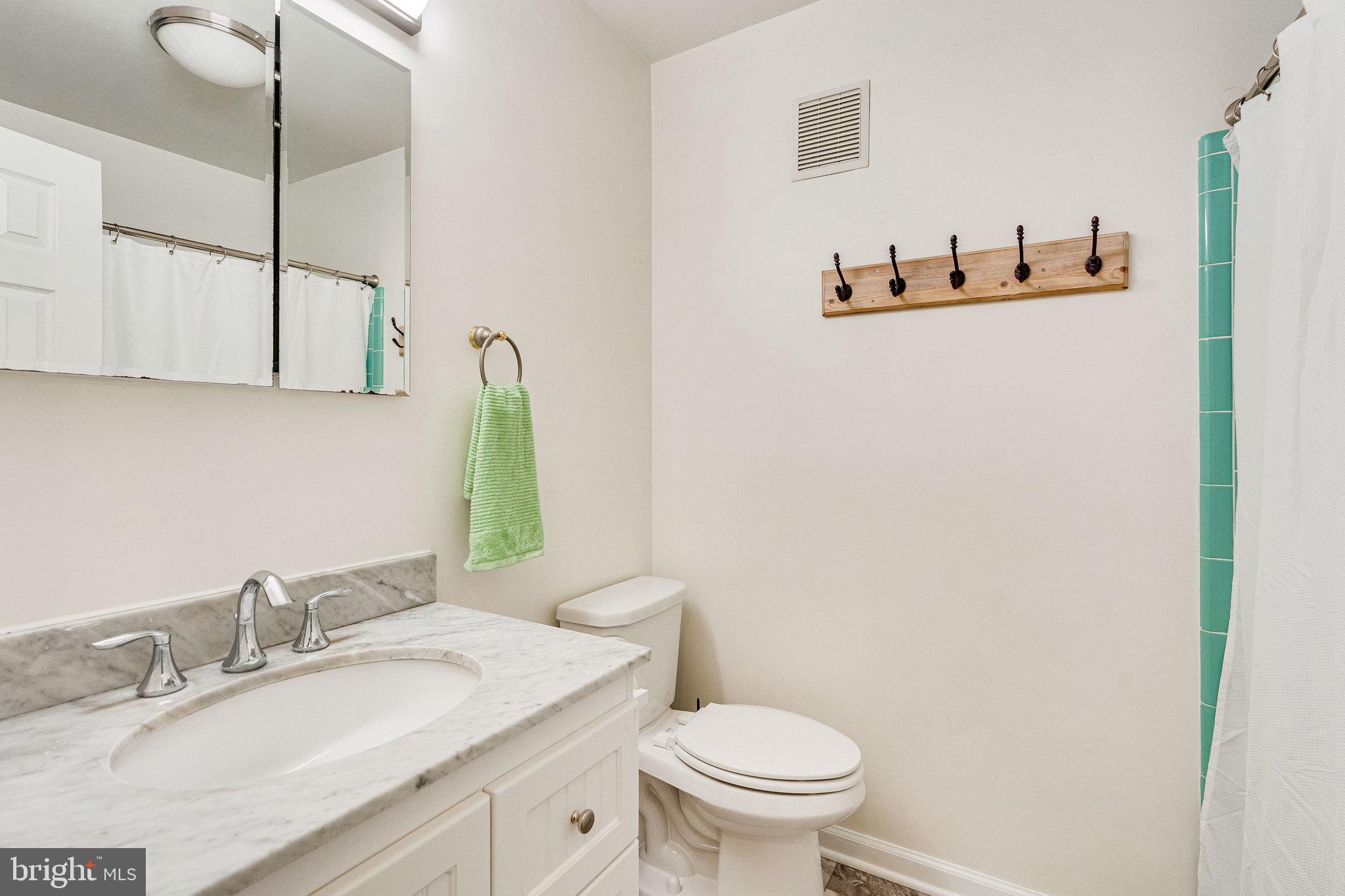 TYSONS GREEN - Residential Lease